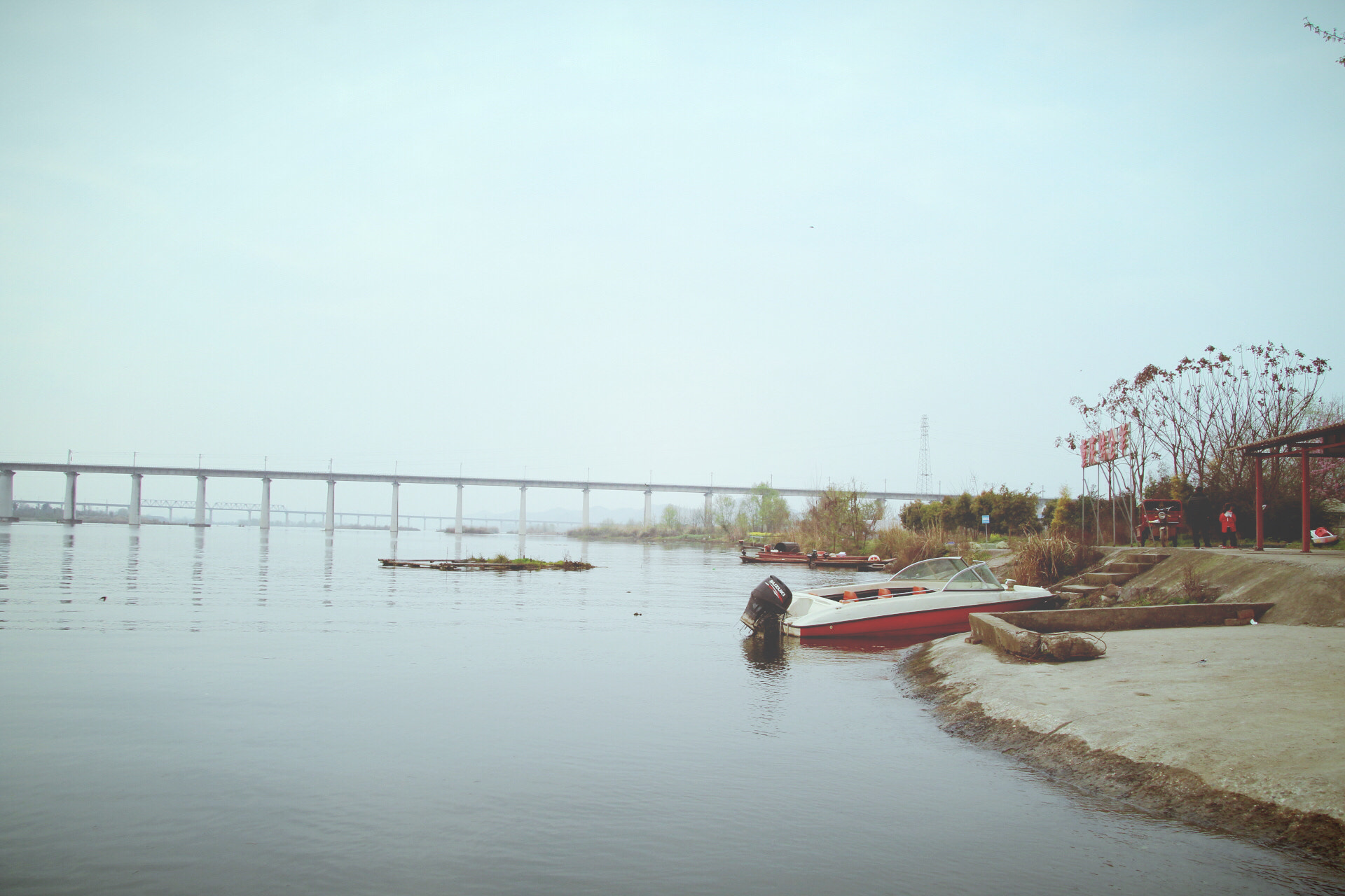 Canon TS-E 90mm F2.8 Tilt-Shift sample photo. 码头 photography