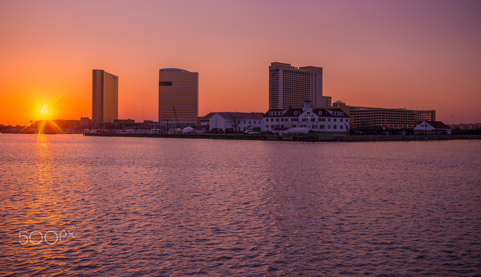 Nikon AF-S Nikkor 16-35mm F4G ED VR sample photo. Atlantic city casinos photography