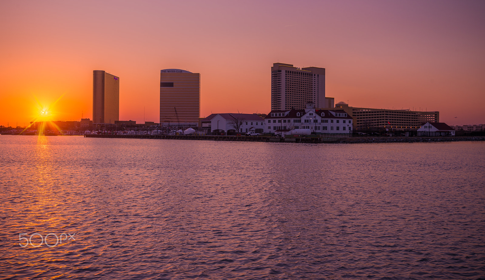 Nikon D800E + Nikon AF-S Nikkor 16-35mm F4G ED VR sample photo. Atlantic city casinos photography