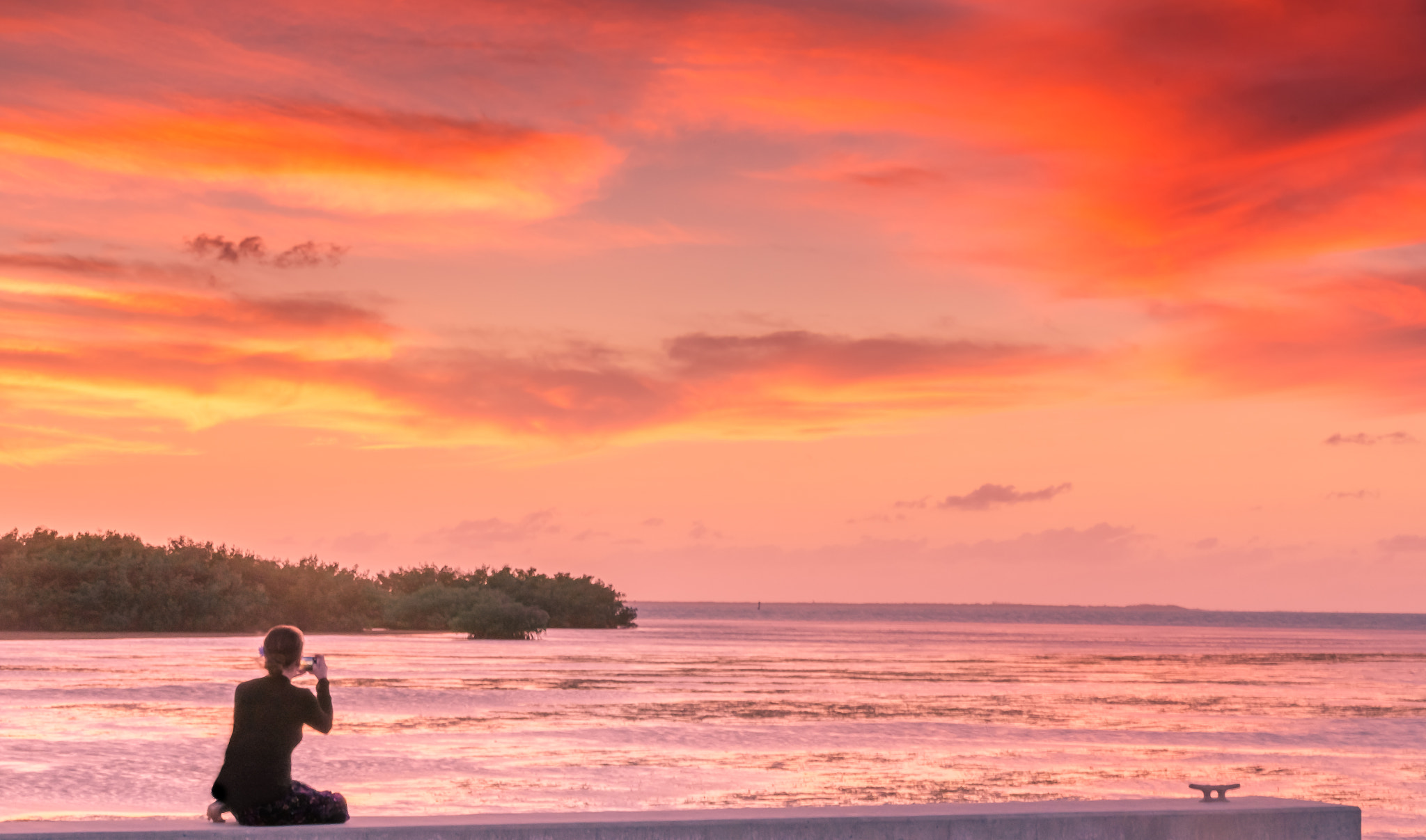 Nikon D5100 + Nikon AF-S Nikkor 28-70mm F2.8 ED-IF sample photo. Nothing like a florida sunset photography