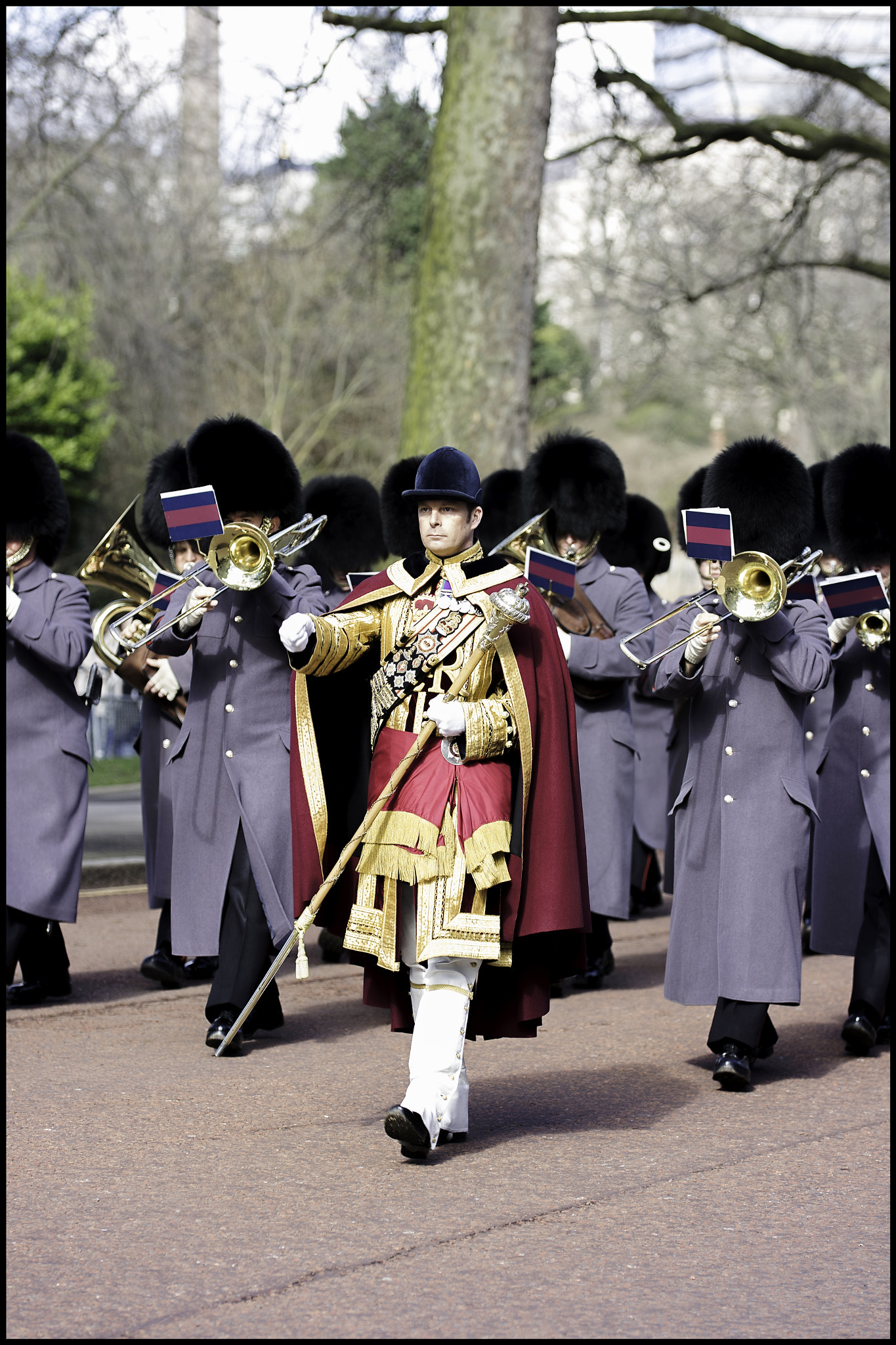 Canon EOS 7D Mark II + Sigma 50-100mm F1.8 DC HSM Art sample photo. Queens guards marching band photography