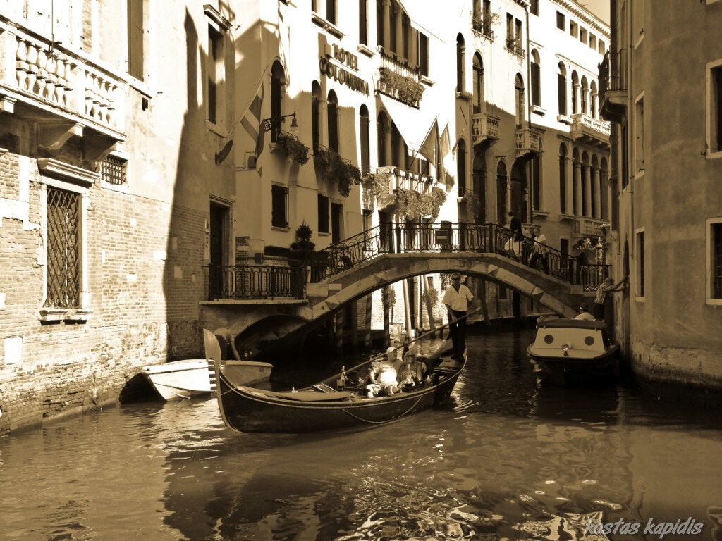 Sony Cyber-shot DSC-HX7V sample photo. Venice italy photography