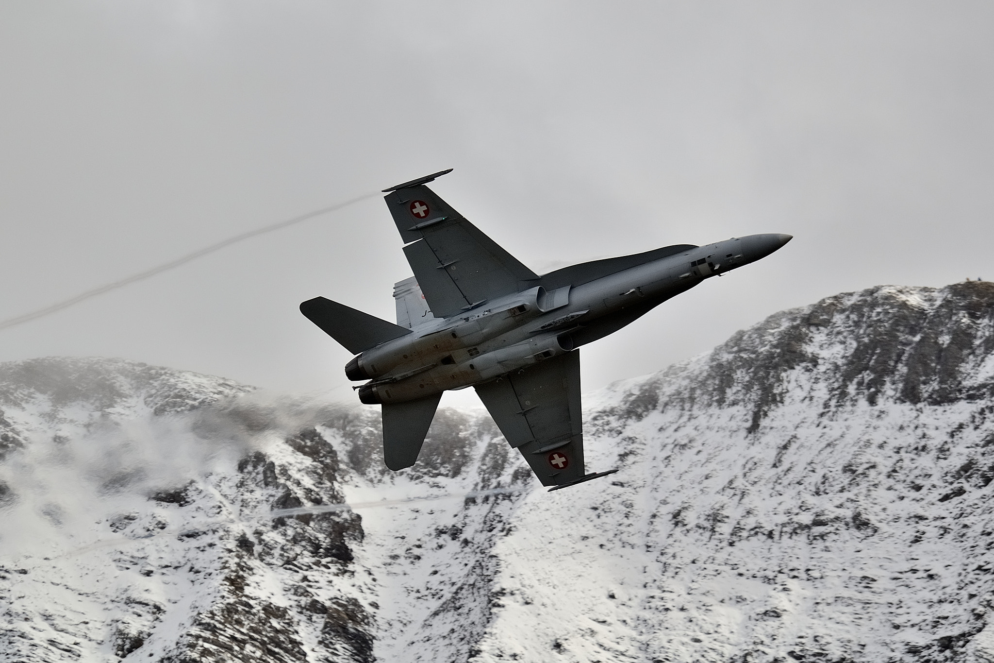 Nikon D7000 sample photo. F/a-18 hornet  swiss airforce photography