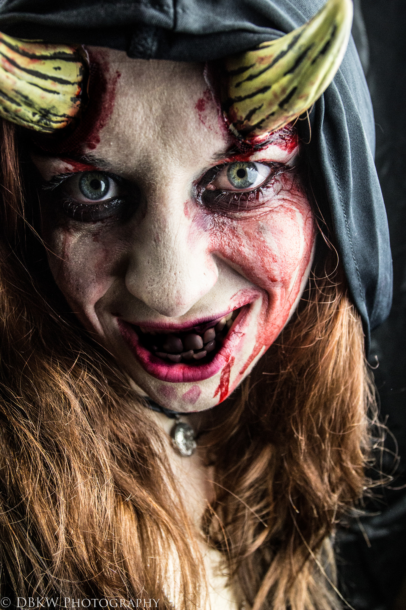 Canon EOS 600D (Rebel EOS T3i / EOS Kiss X5) + Canon EF 17-40mm F4L USM sample photo. Horror od the demon photography