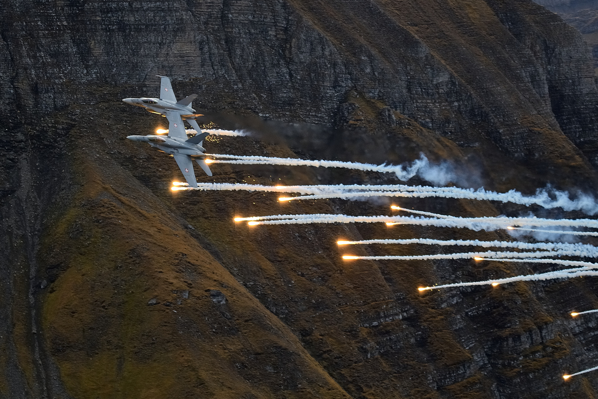 Nikon D7000 + Sigma APO 100-300mm F4 EX IF HSM sample photo. F/a-18 formation with flares photography