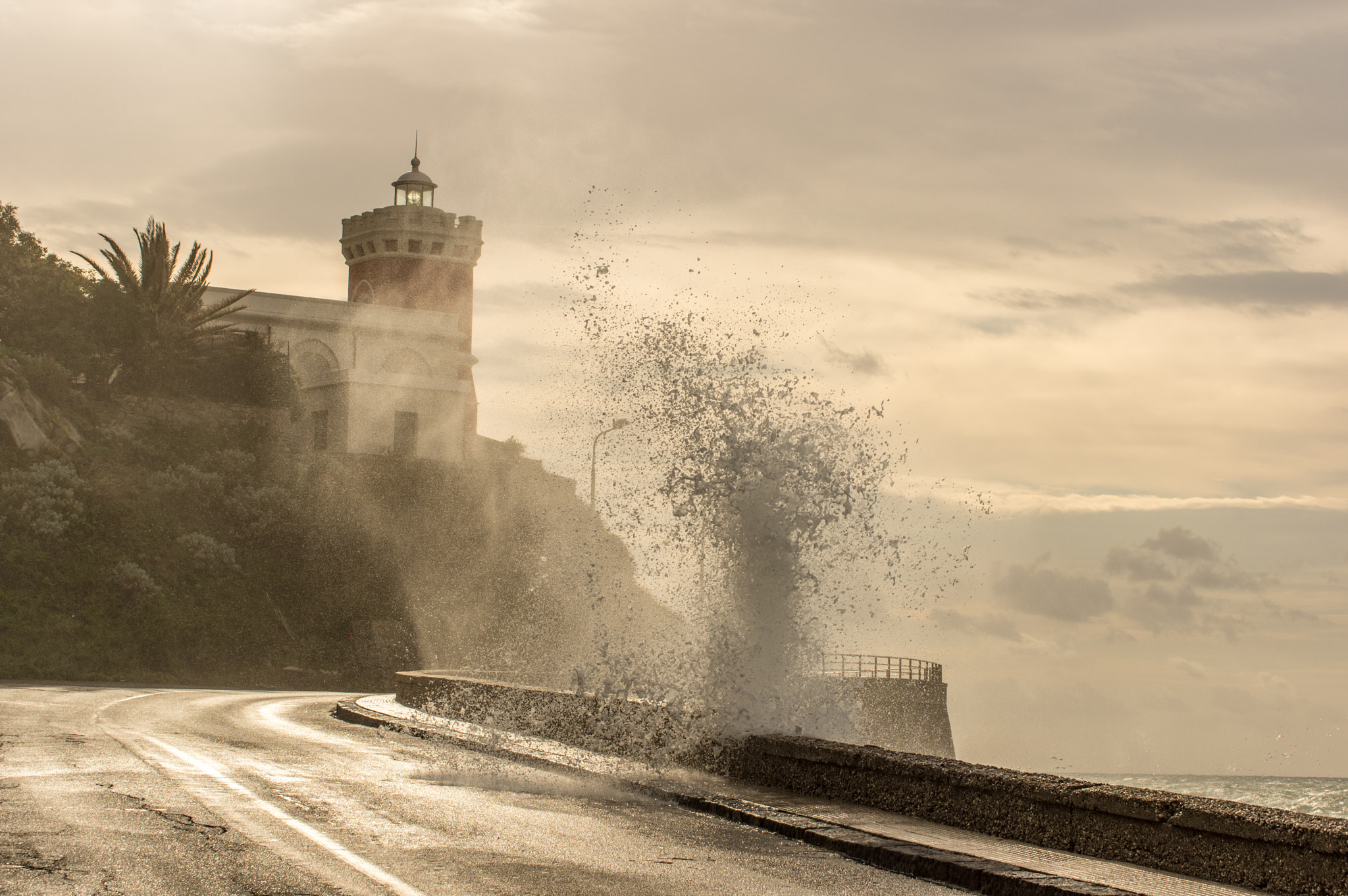Pentax smc DA* 50-135mm F2.8 ED (IF) SDM sample photo. Lighthouse and storm  photography