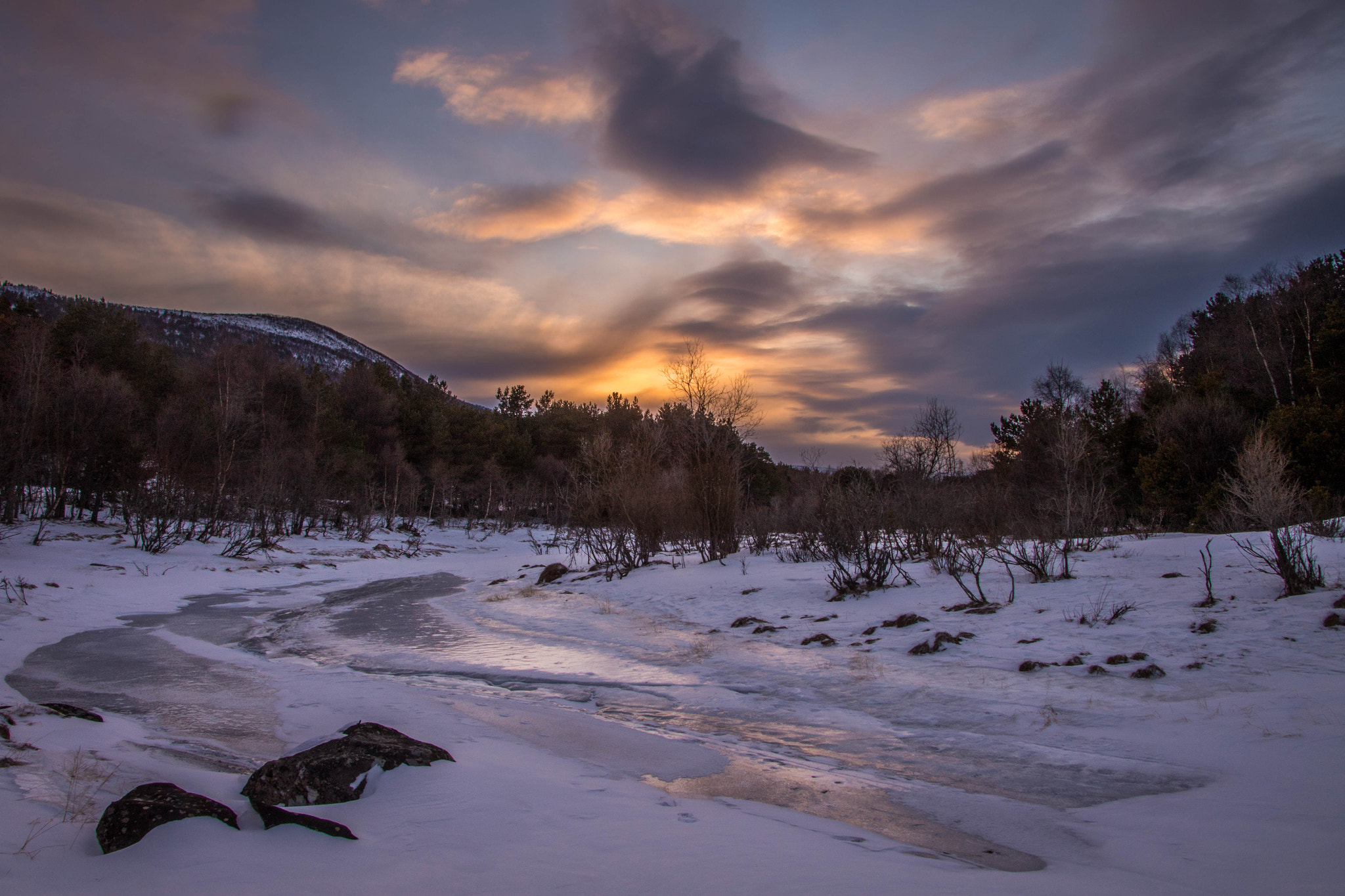 Canon EF-S 17-55mm F2.8 IS USM sample photo. Sunset at lågen photography