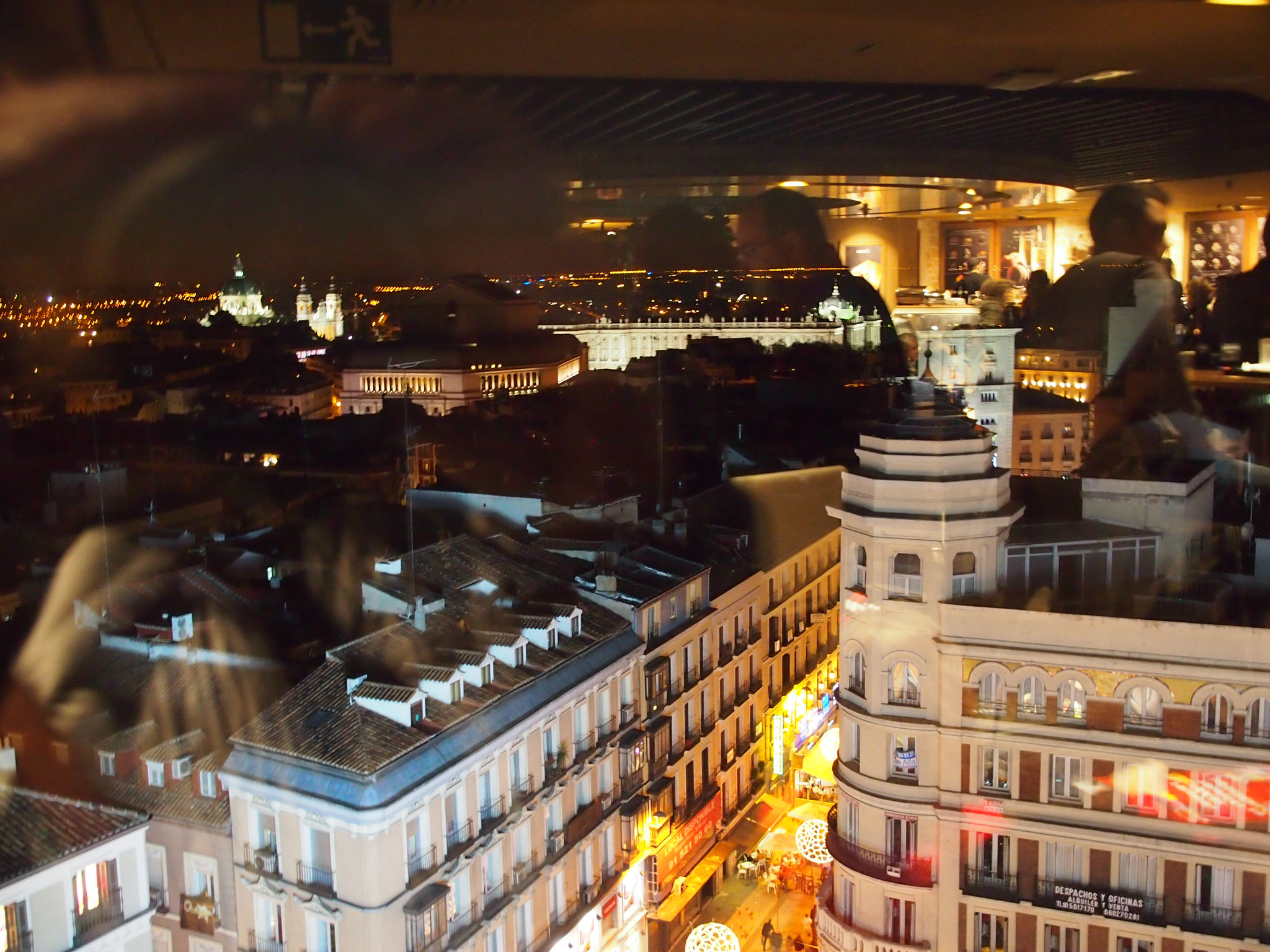 Olympus PEN E-PL3 sample photo. Madrid nights photography