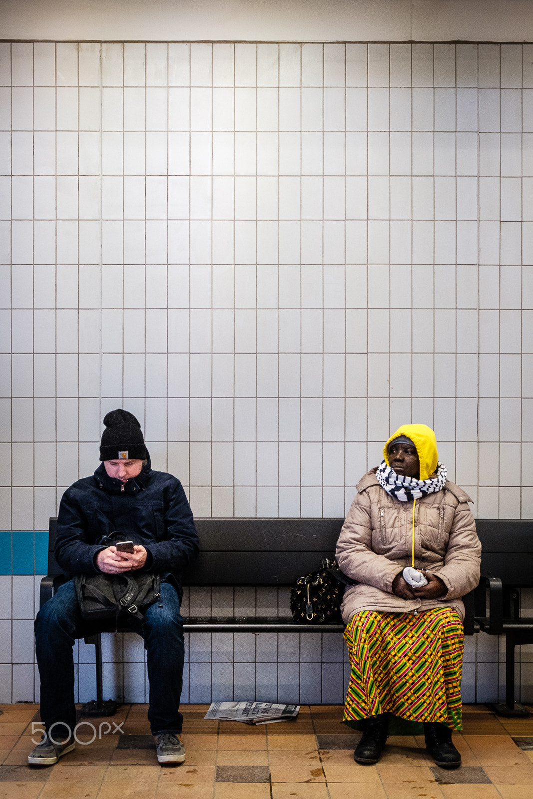 Fujifilm X-Pro2 + Fujifilm XF 18-55mm F2.8-4 R LM OIS sample photo. Waiting room photography