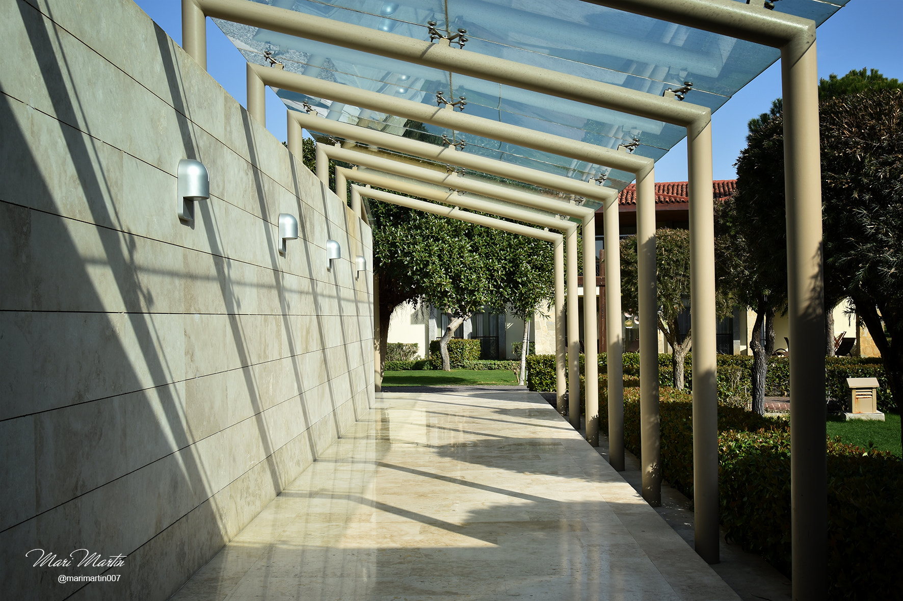Nikon D5500 sample photo. Gloria hotel photography