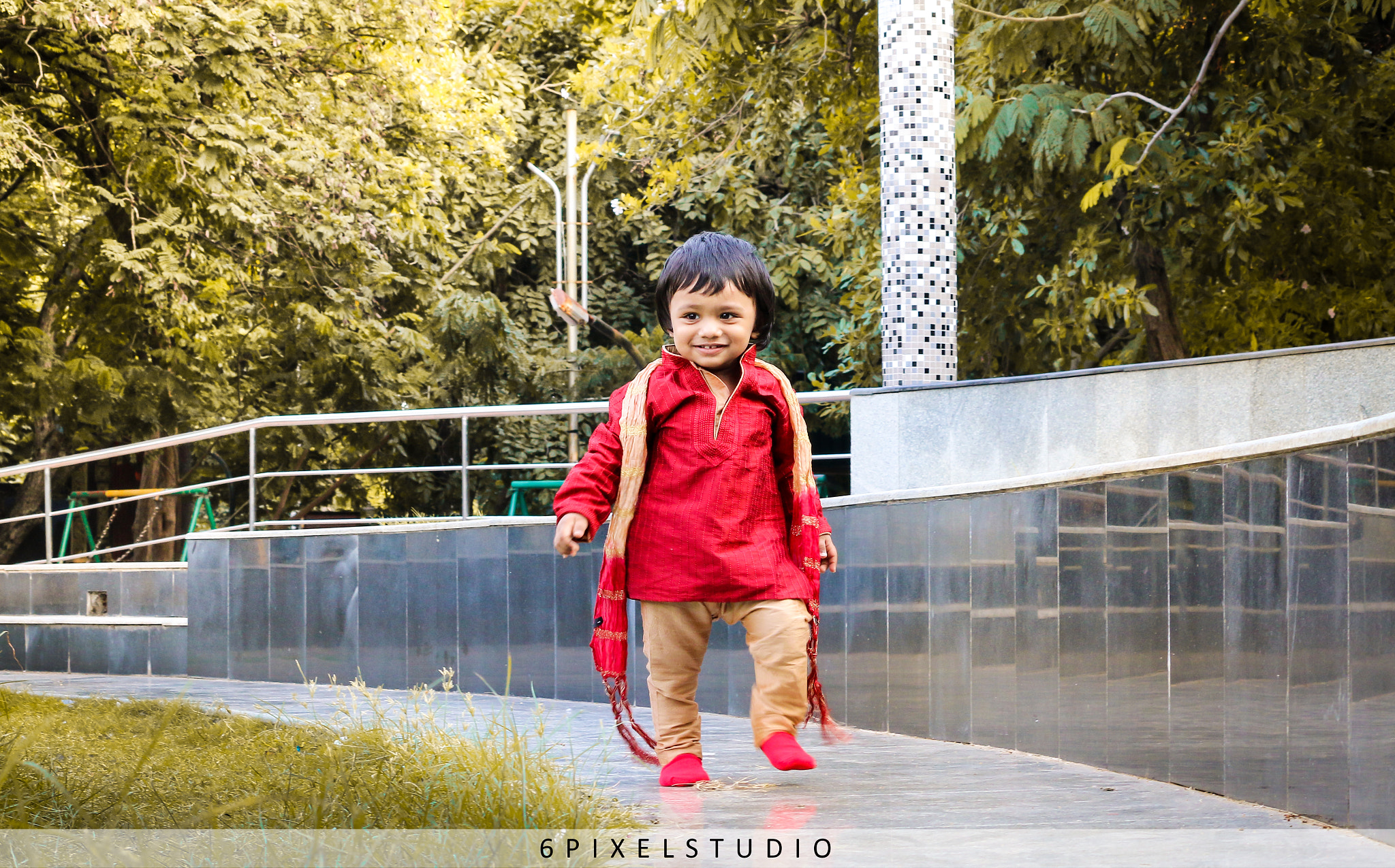 Canon EF-S 55-250mm F4-5.6 IS II sample photo. 58499681 photography