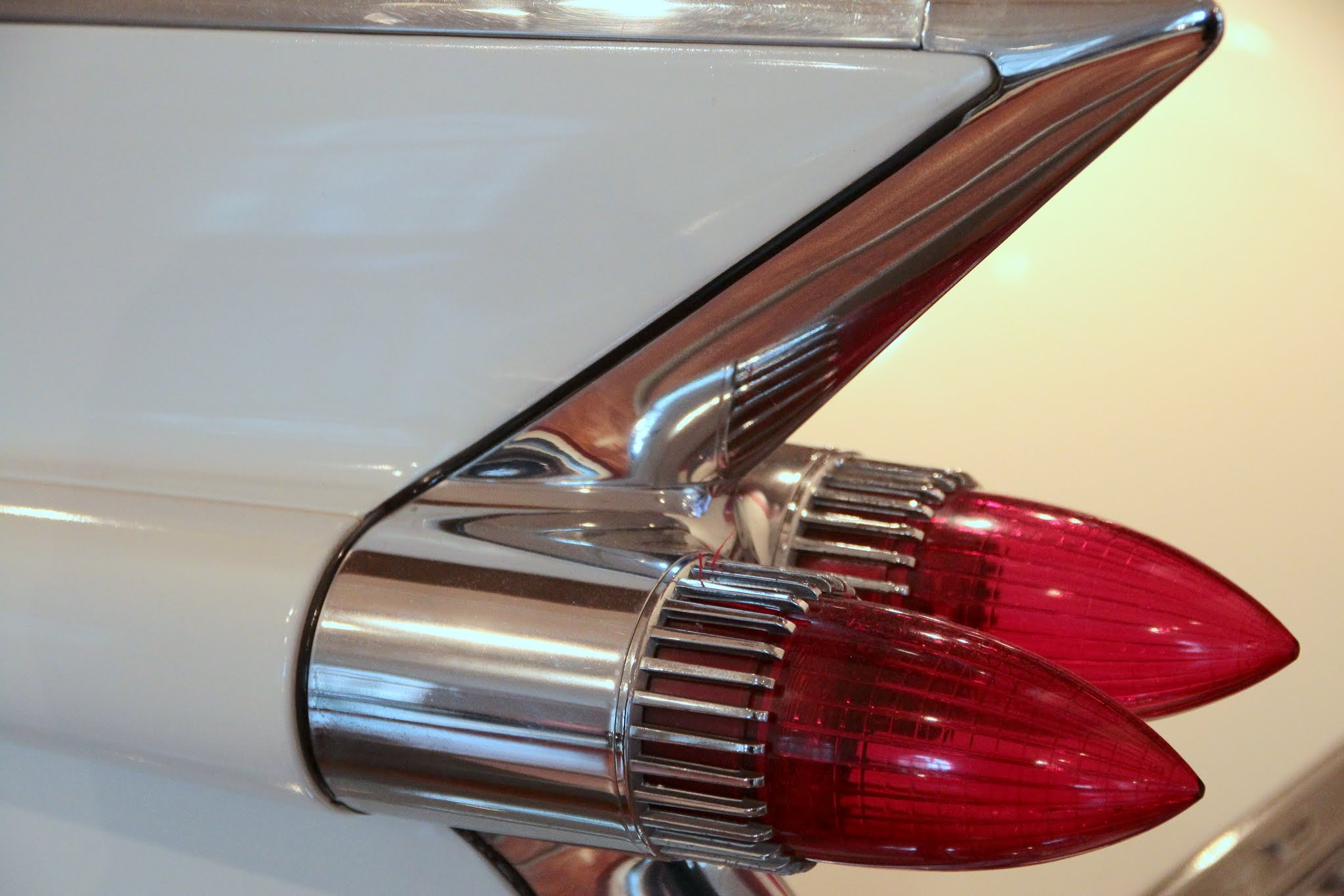 Canon EOS 600D (Rebel EOS T3i / EOS Kiss X5) + Sigma 17-70mm F2.8-4 DC Macro OS HSM sample photo. Cadillac eldorado biarritz convertible 1959 - ford museum dearborne detroit michigan photography