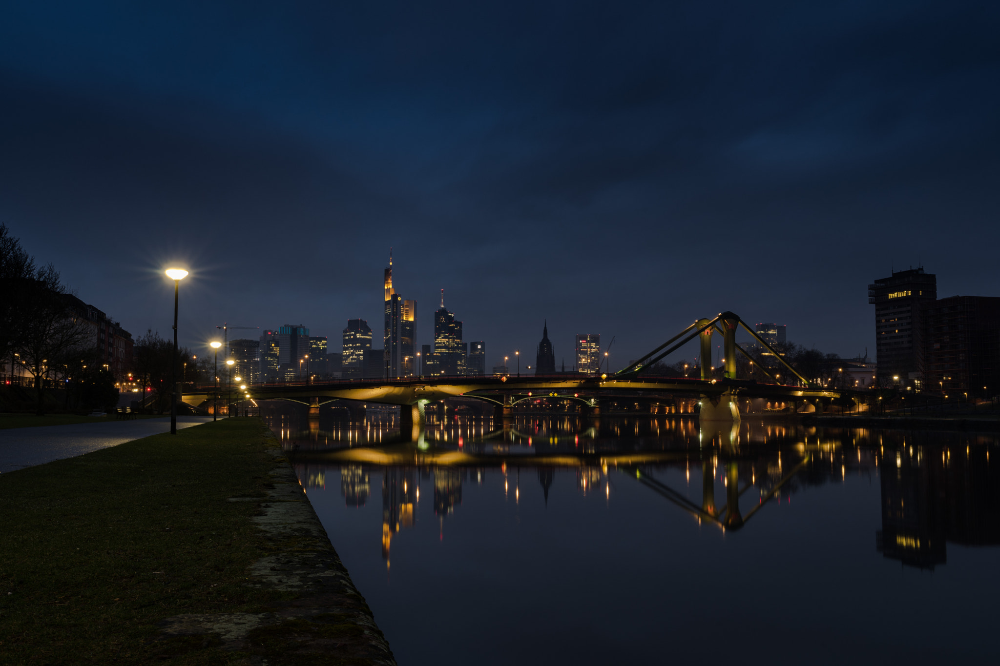 Sony a7 II sample photo. Frankfurt in the morning photography