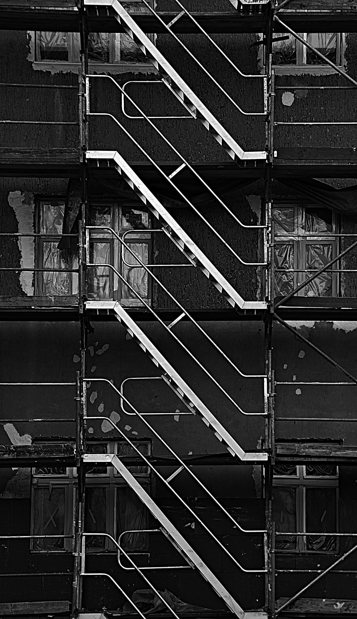 Canon EOS 500D (EOS Rebel T1i / EOS Kiss X3) sample photo. Under construction ii photography