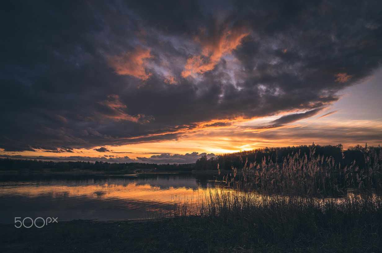 Tokina AT-X Pro 12-24mm F4 (IF) DX sample photo. Glory photography