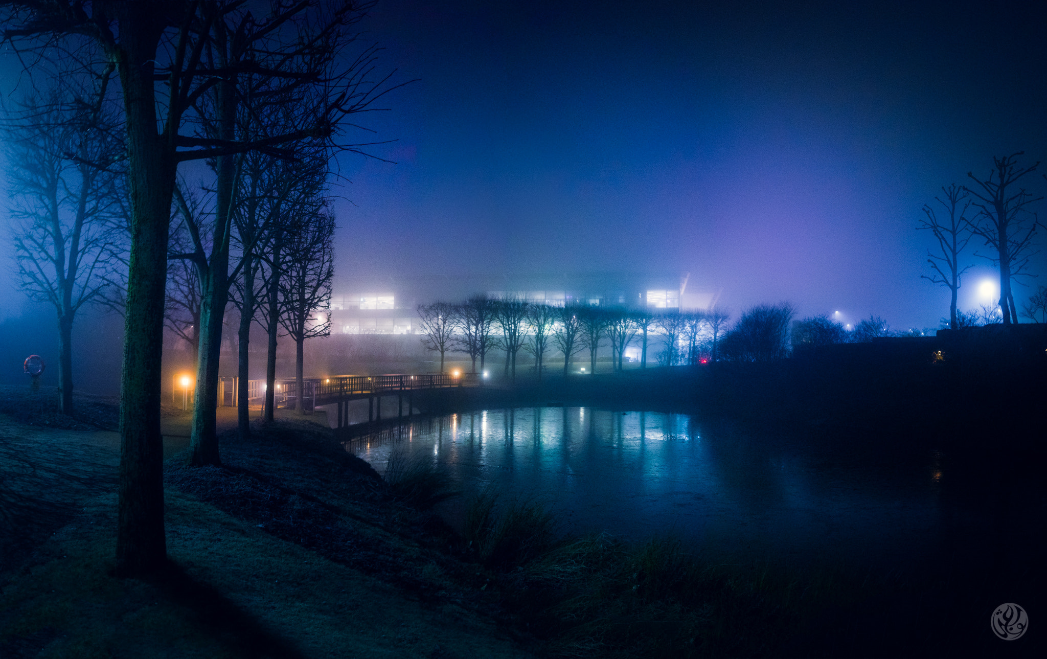 LUMIX G 20/F1.7 II sample photo. One freezing winter night photography