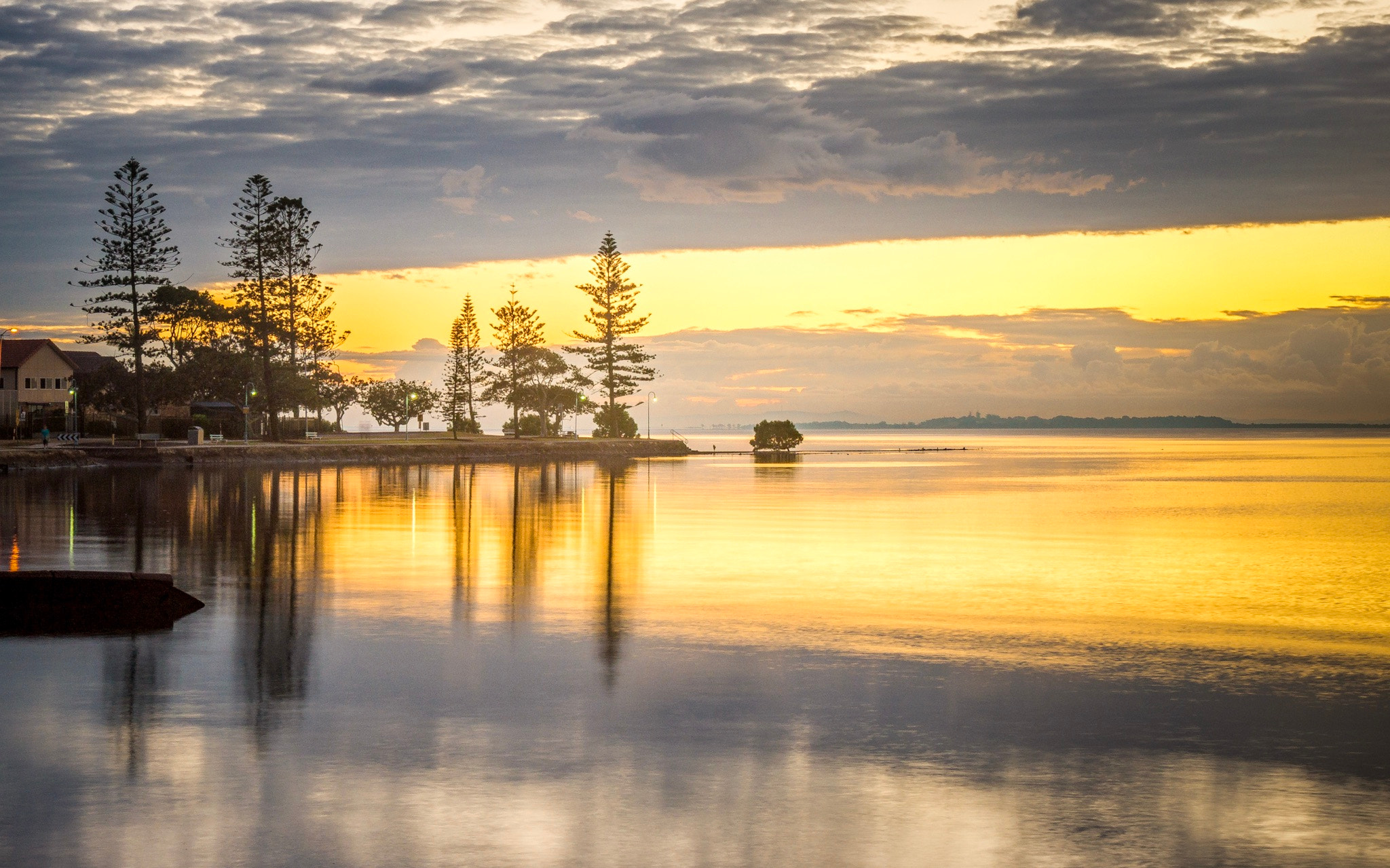 Sony Alpha NEX-7 + Sony E 18-200mm F3.5-6.3 OSS sample photo. Darling point in the morning photography