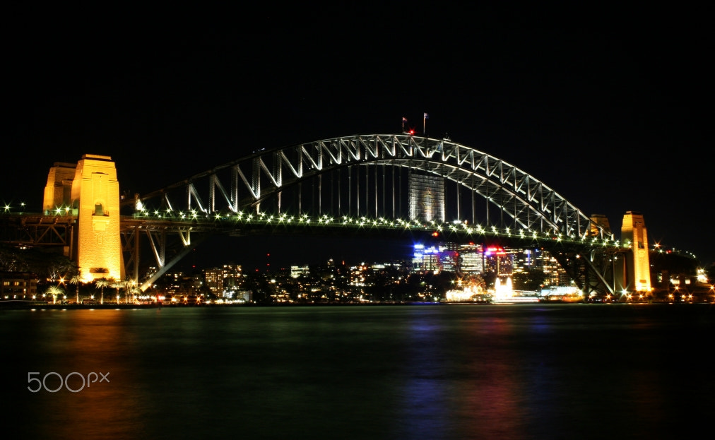 Canon EOS 30D + Canon EF-S 18-55mm F3.5-5.6 sample photo. Harbour bridge photography