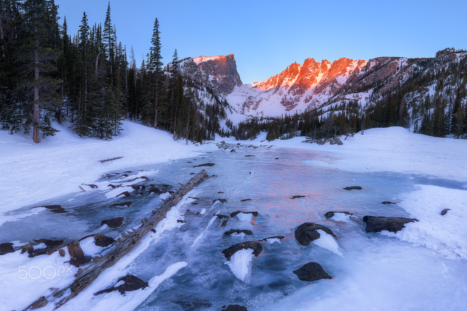 ZEISS Otus 28mm F1.4 sample photo. Dream lake photography