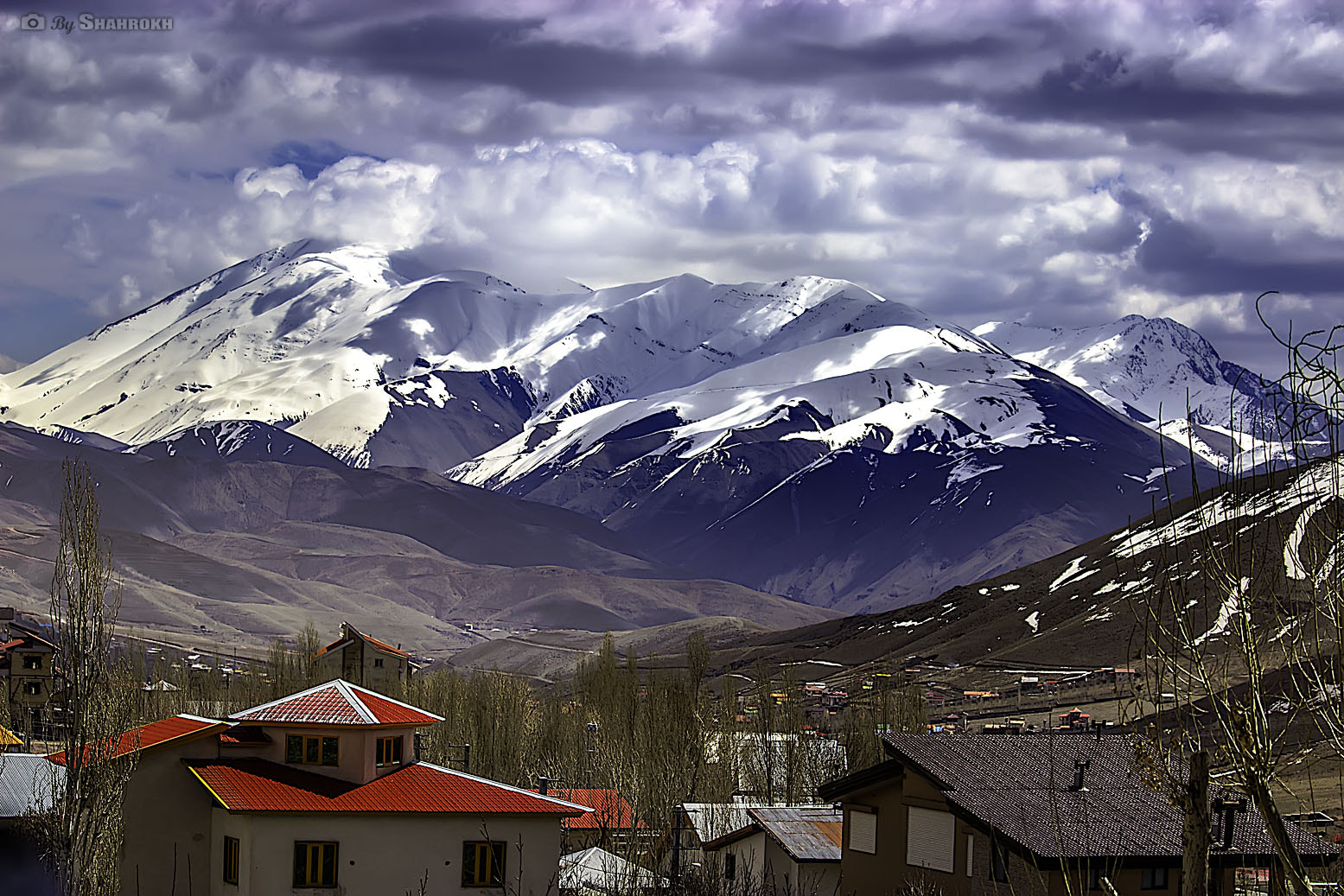 Canon EOS 600D (Rebel EOS T3i / EOS Kiss X5) + Canon EF 70-200mm F4L IS USM sample photo. Cloudy damavand photography