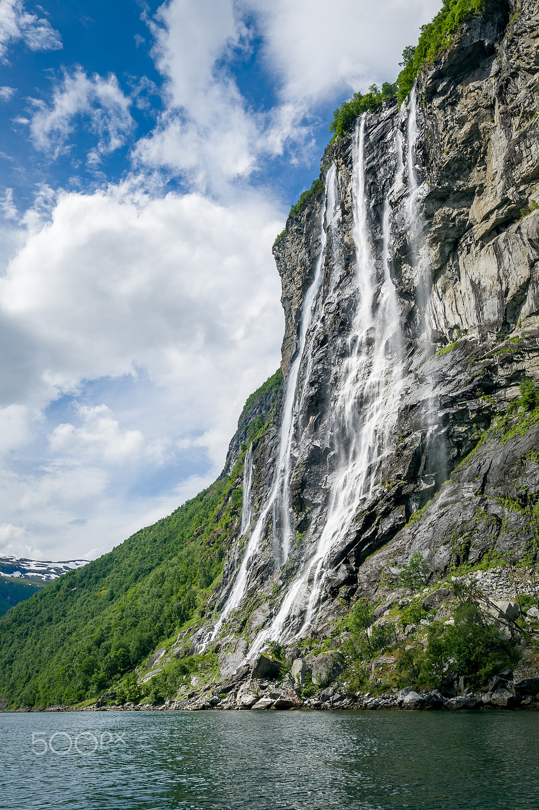 Nikon D3S + Nikon AF-S Nikkor 16-35mm F4G ED VR sample photo. Big waterfall of geiranger fjord, norway. photography