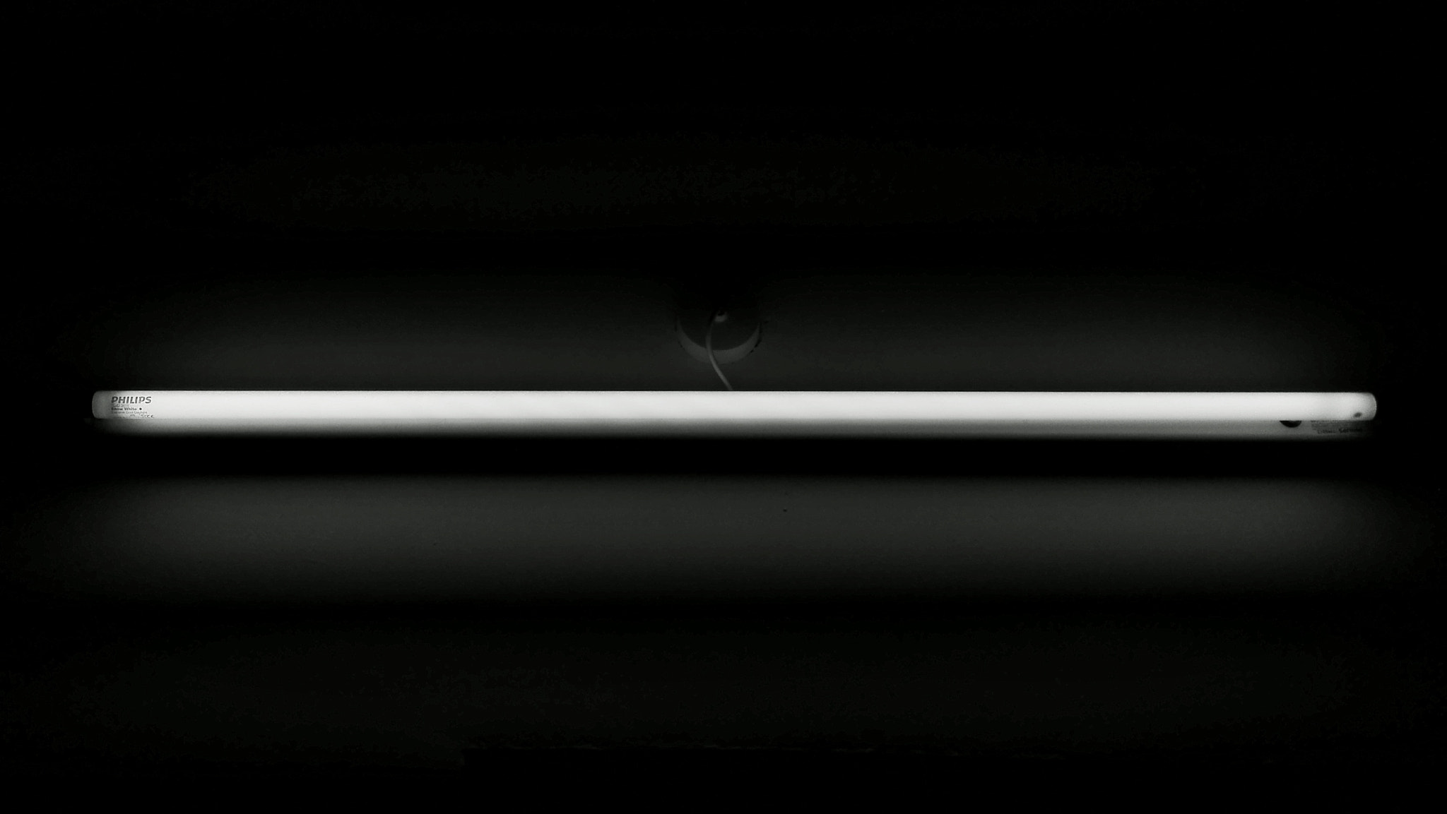 HUAWEI CHM-U01 sample photo. Tube light photography