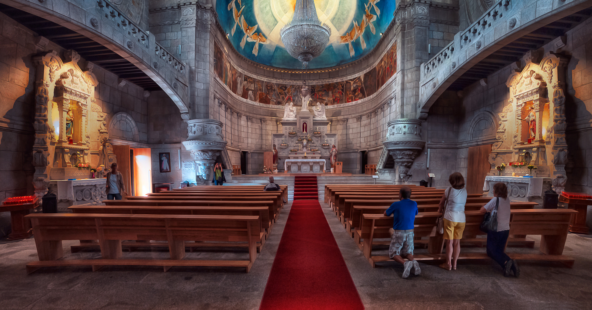 Fujifilm X-Pro1 + Fujifilm XF 18-55mm F2.8-4 R LM OIS sample photo. Pano of a church in portugal photography