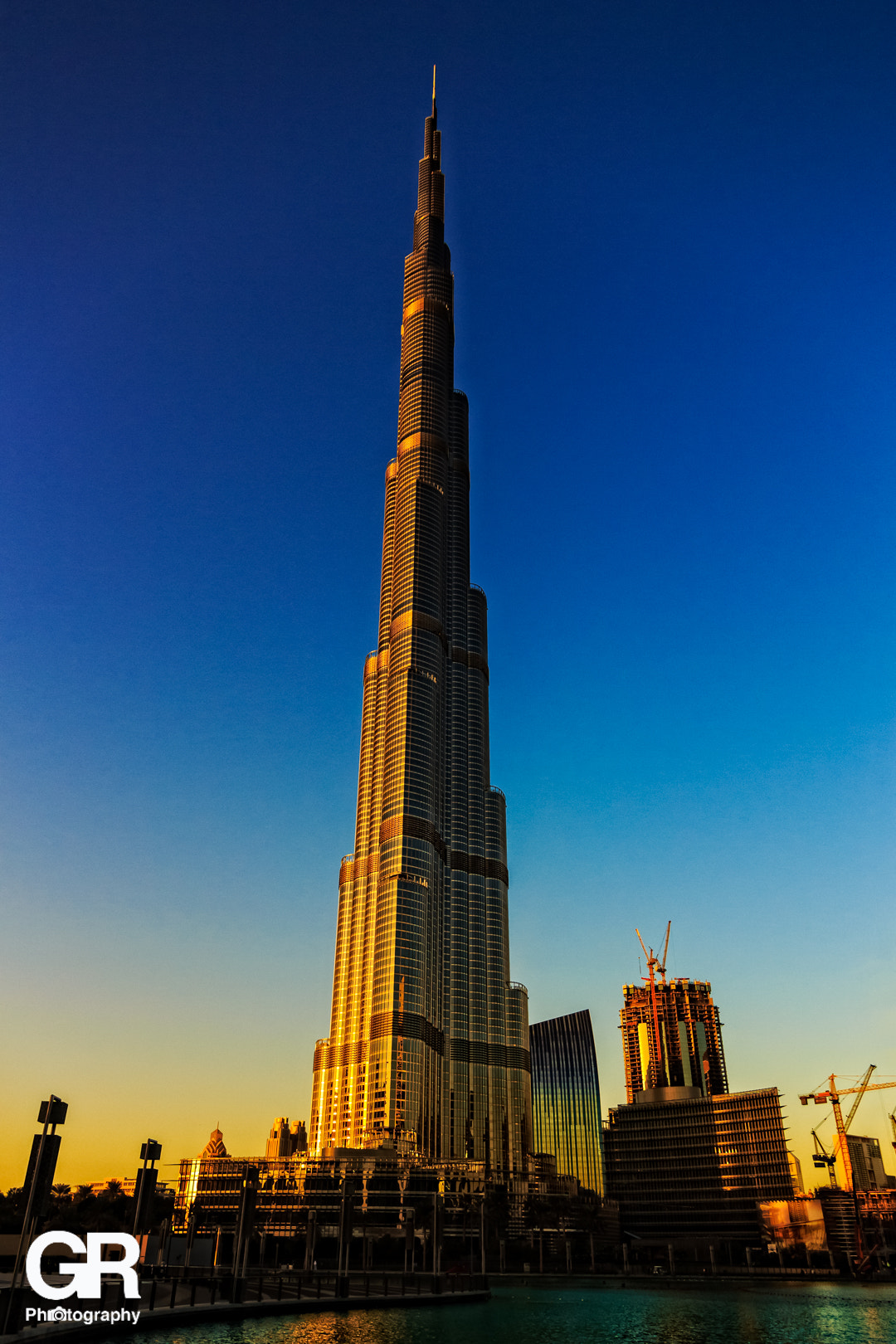 Canon EOS 60D sample photo. Sunset at the tallest building in the world photography