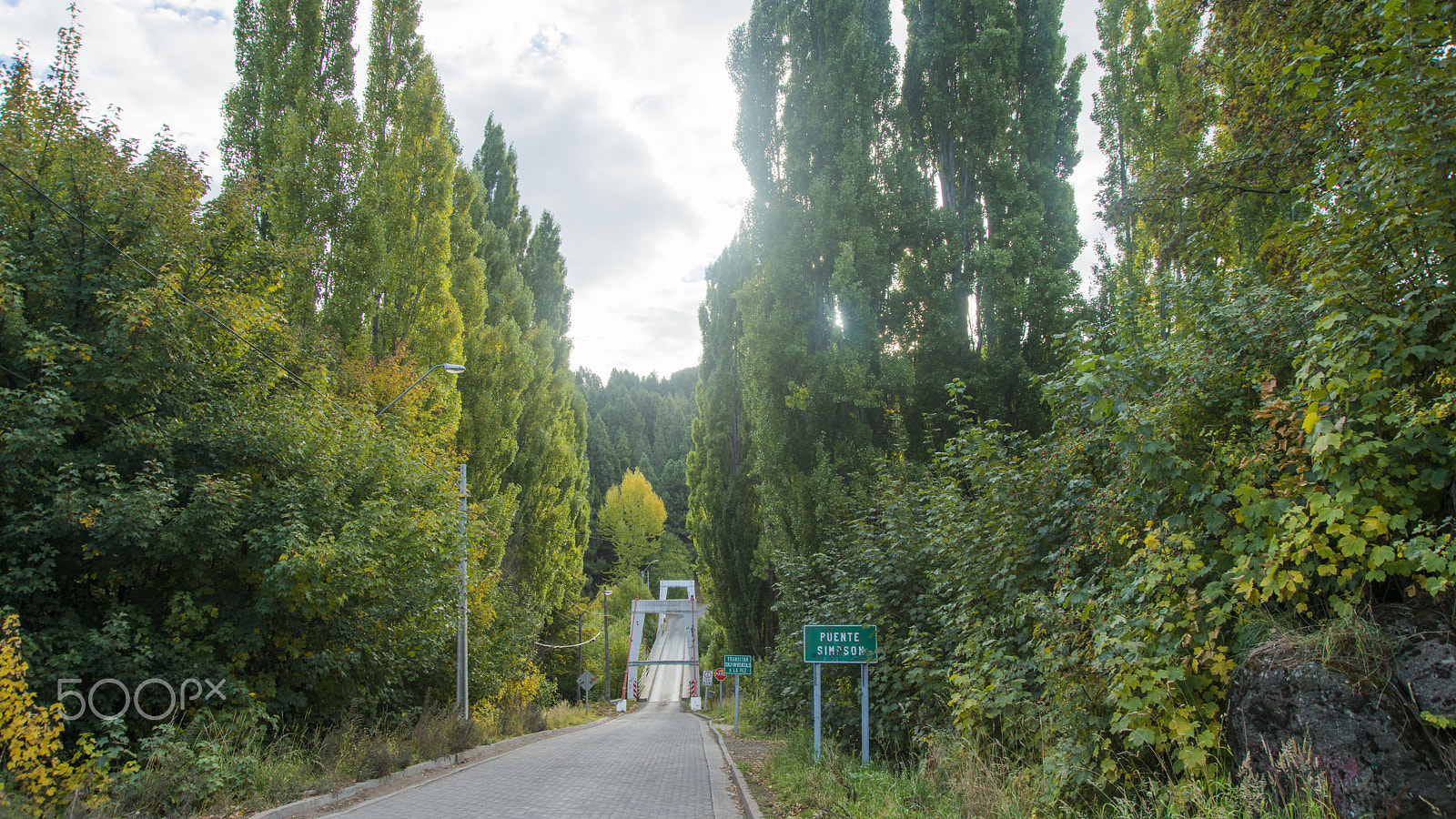 Nikon D800 sample photo. Before to cross the brigde photography