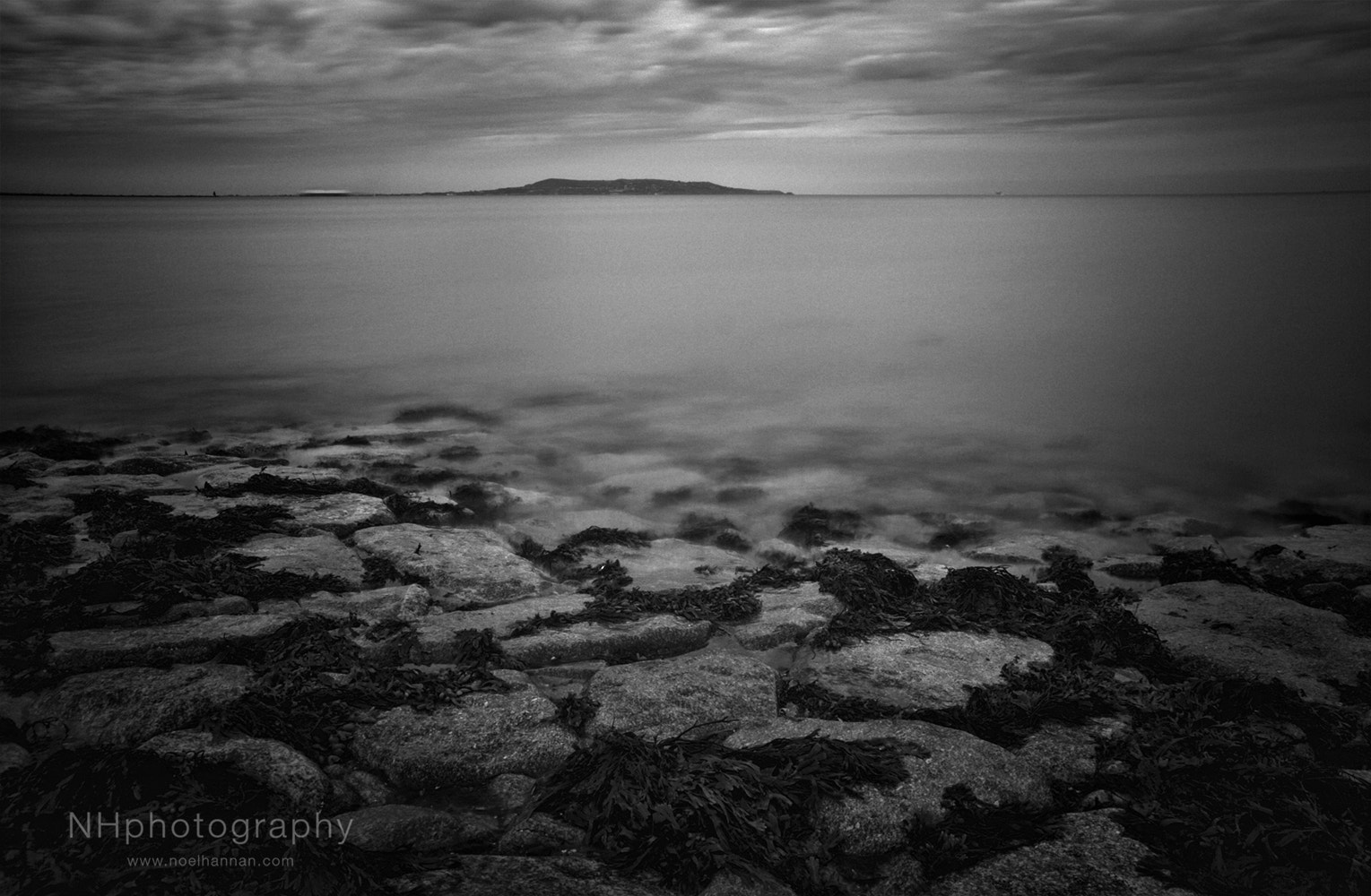 Tamron SP AF 17-50mm F2.8 XR Di II LD Aspherical (IF) sample photo. Howth, dublin bay photography