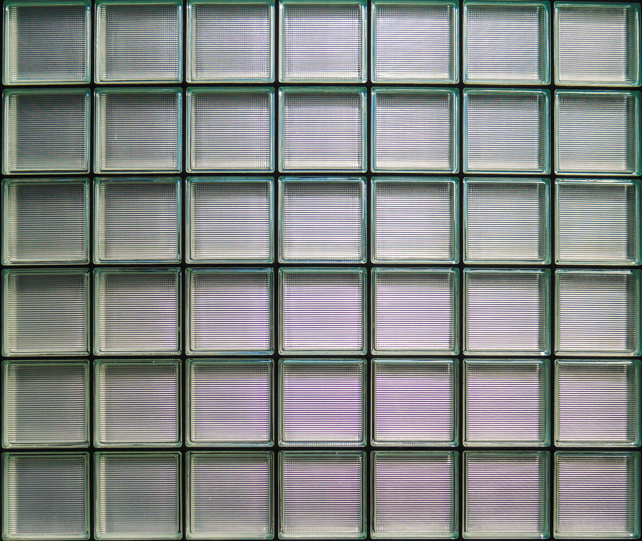 Panasonic Lumix DMC-G7 sample photo. The wall photography