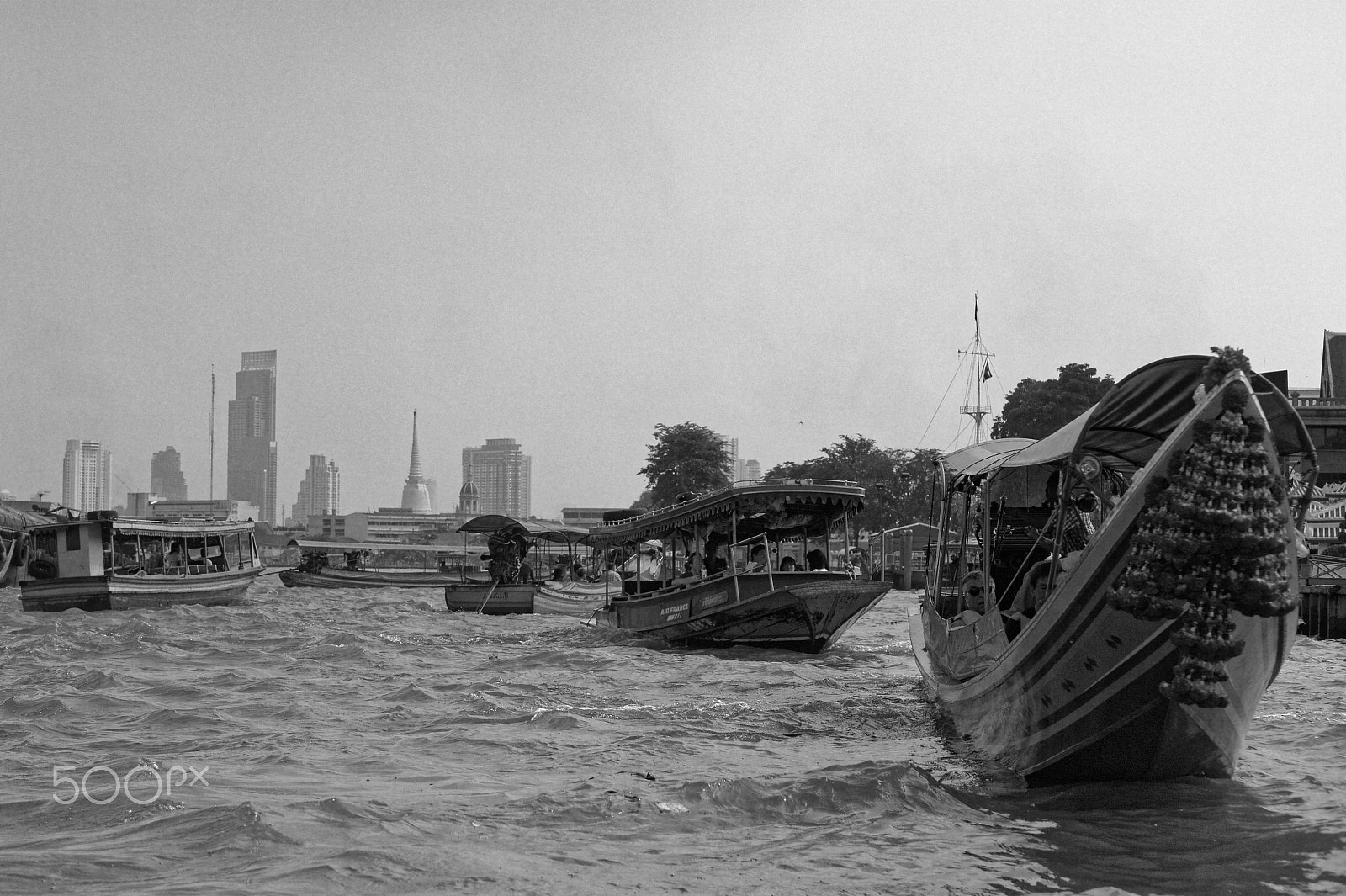 Nikon D700 sample photo. Chao praya rush hour photography