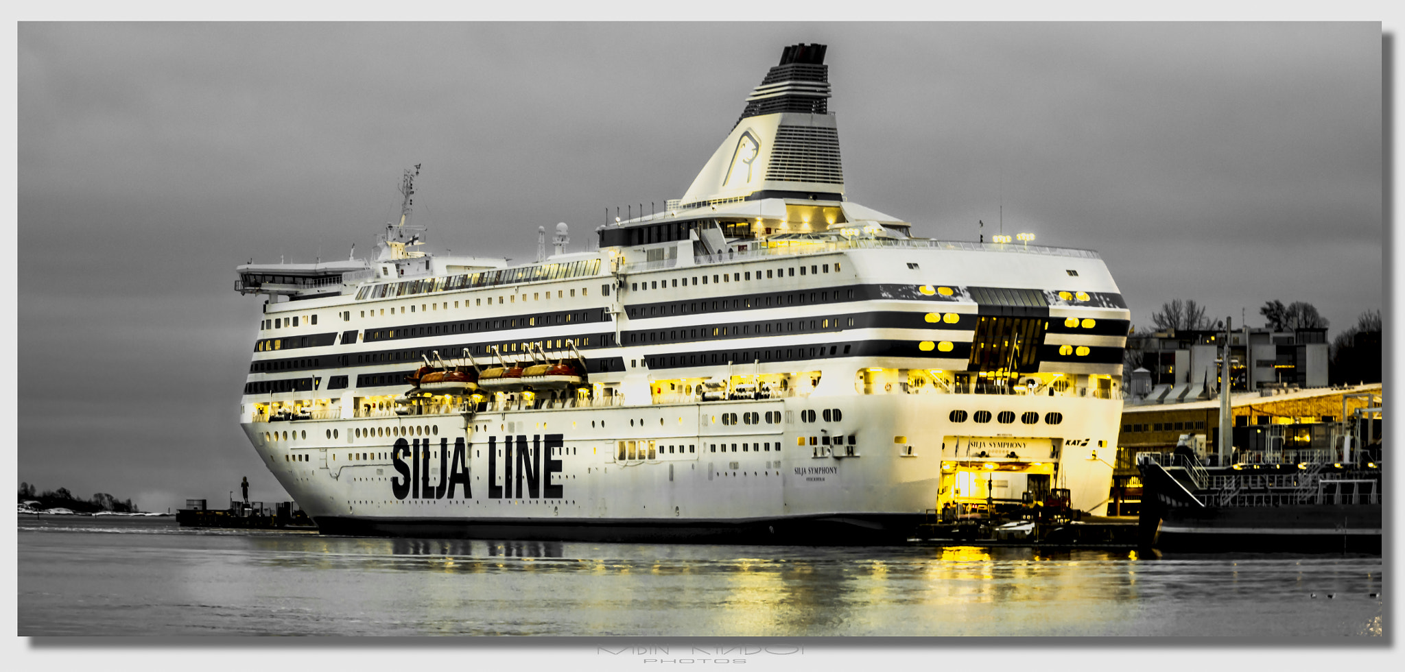 LUMIX G VARIO 12-60/F3.5-5.6 sample photo. Silja line photography