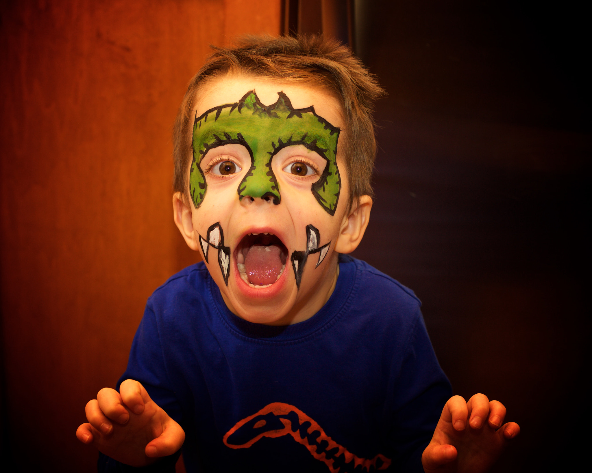 Canon EOS-1D Mark IV sample photo. Dinosaur face paint photography