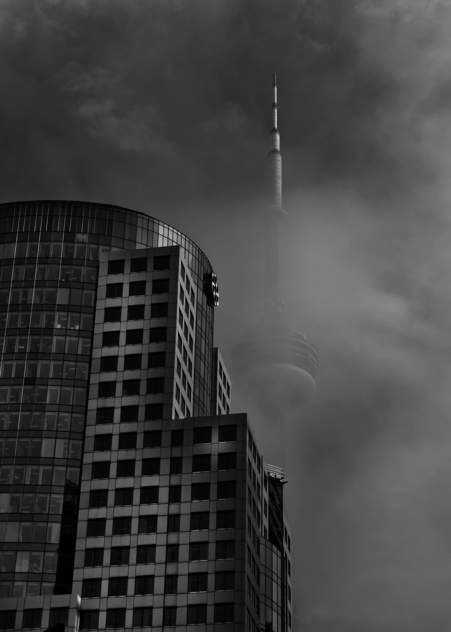Canon EOS 60D sample photo. Downtown toronto fogfest no 7 photography
