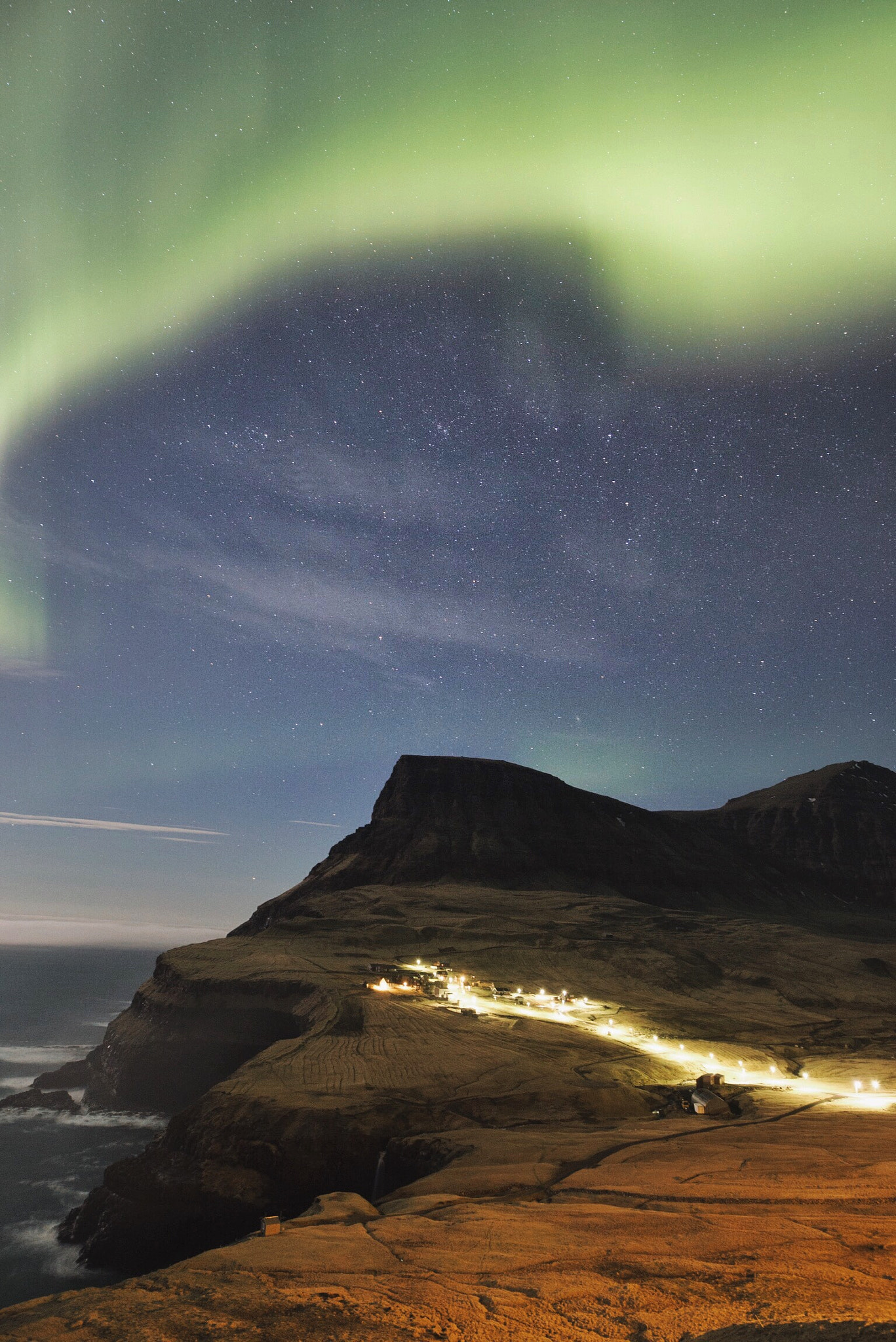 Sigma 20mm F1.4 DG HSM Art sample photo. Aurora on the little village gazadalur photography