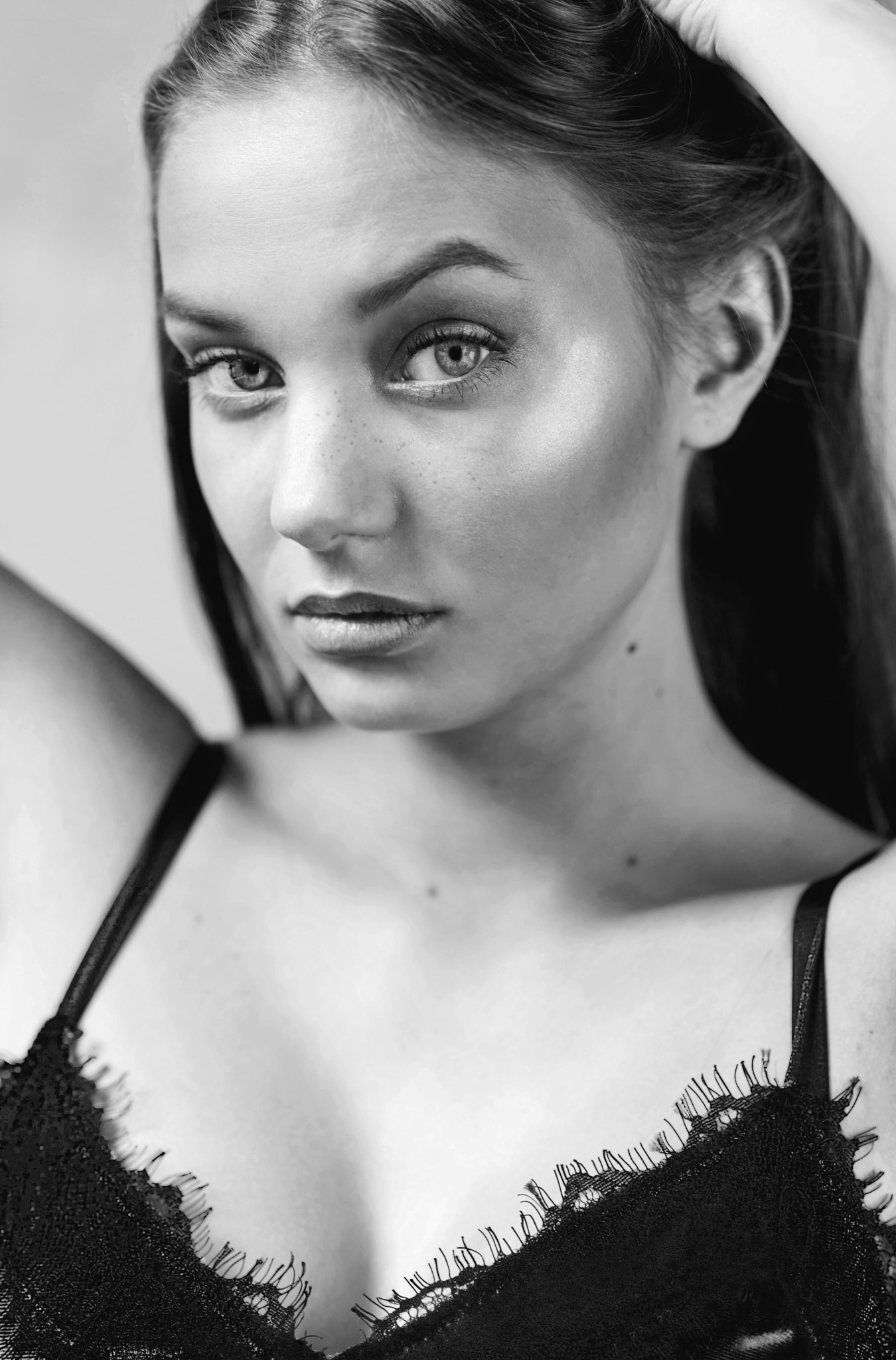 Nikon AF Nikkor 85mm F1.8D sample photo. Romane photography