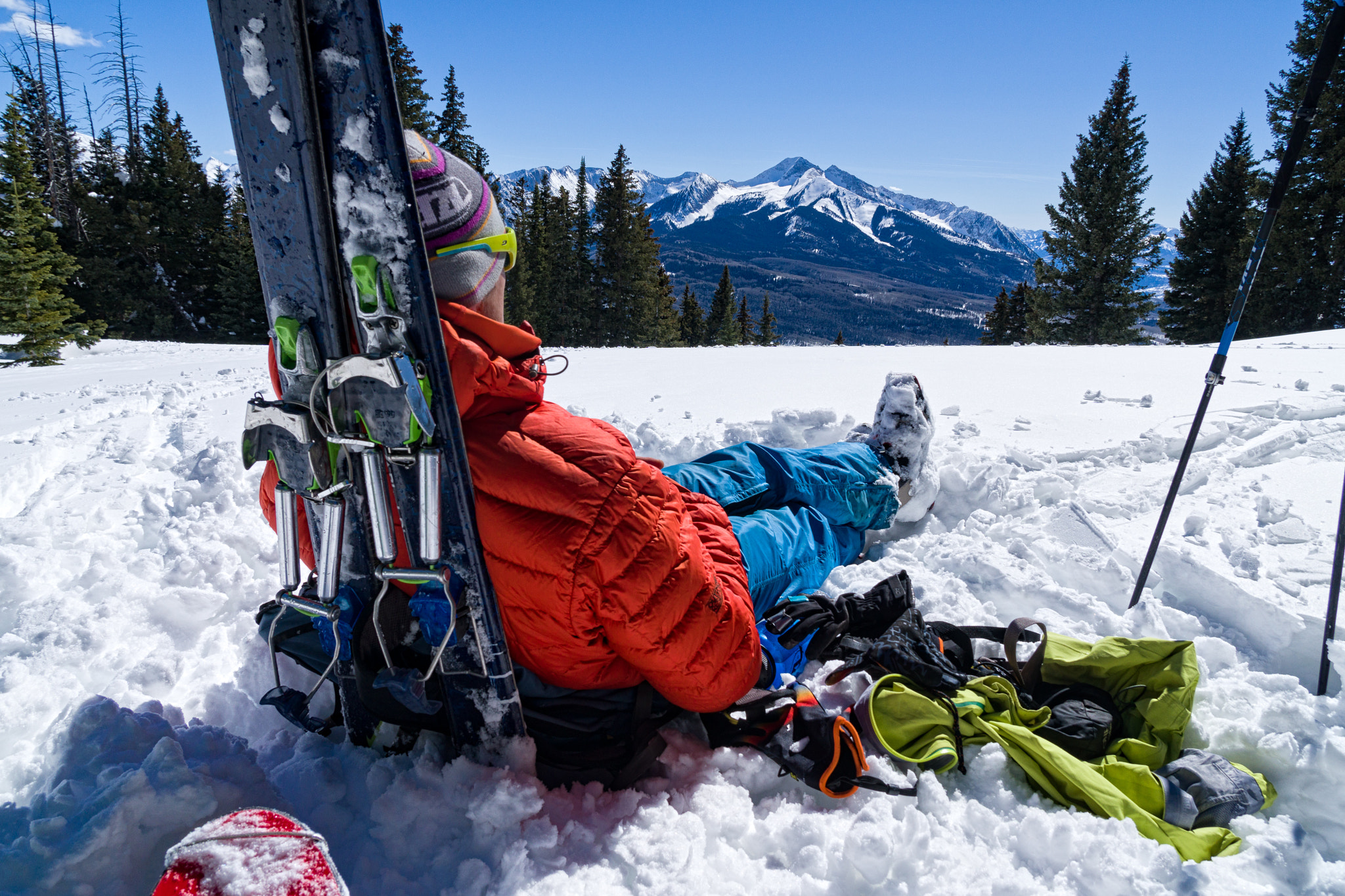 Sony a6300 sample photo. Skiing stop for view photography