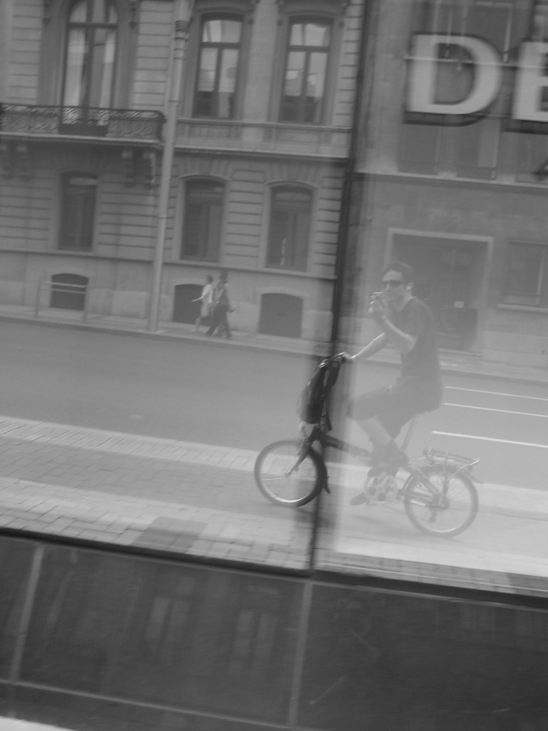 Canon DIGITAL IXUS 40 sample photo. Bike photography