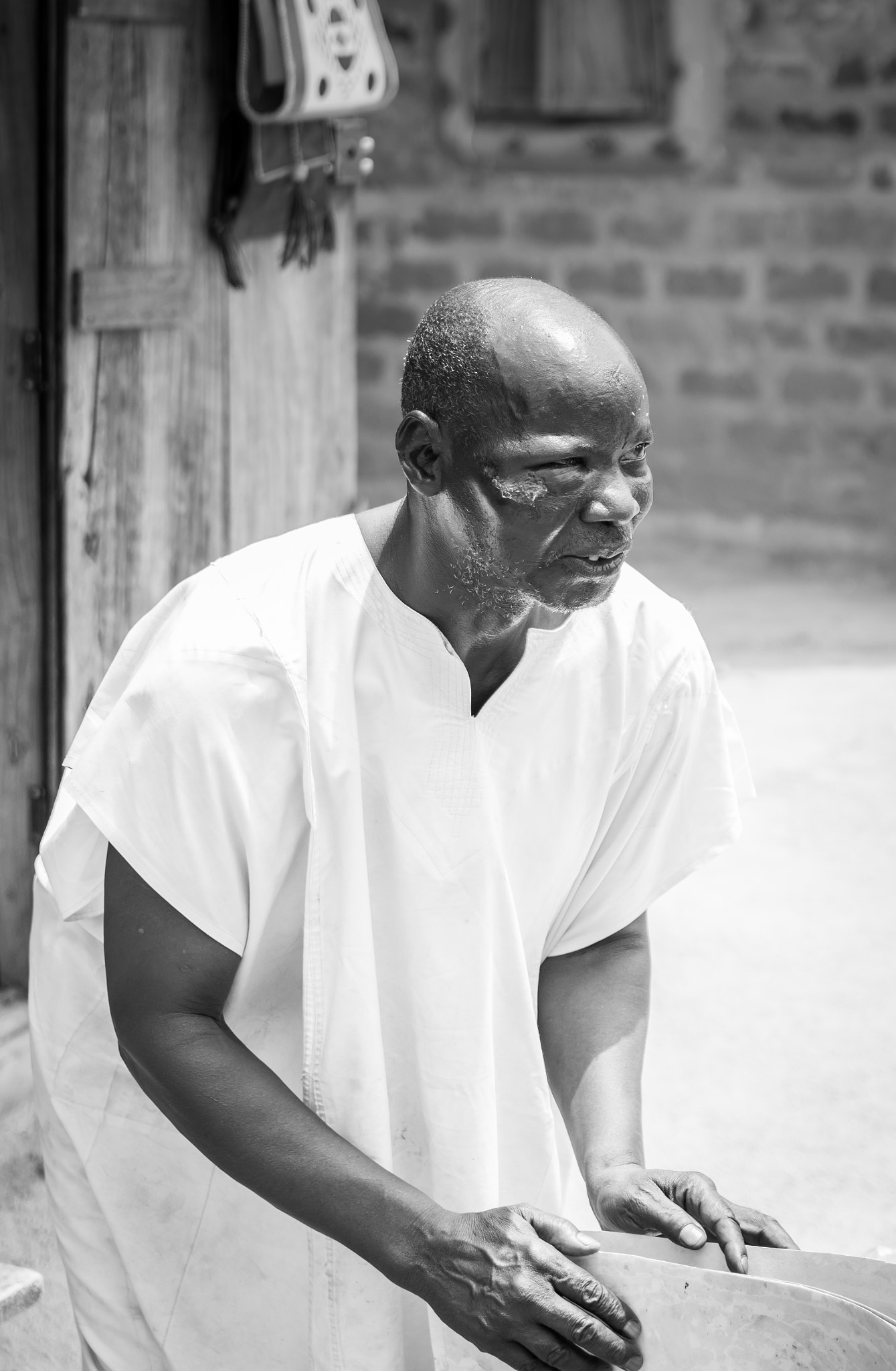 Sigma 17-50mm F2.8 EX DC OS HSM sample photo. African seller photography