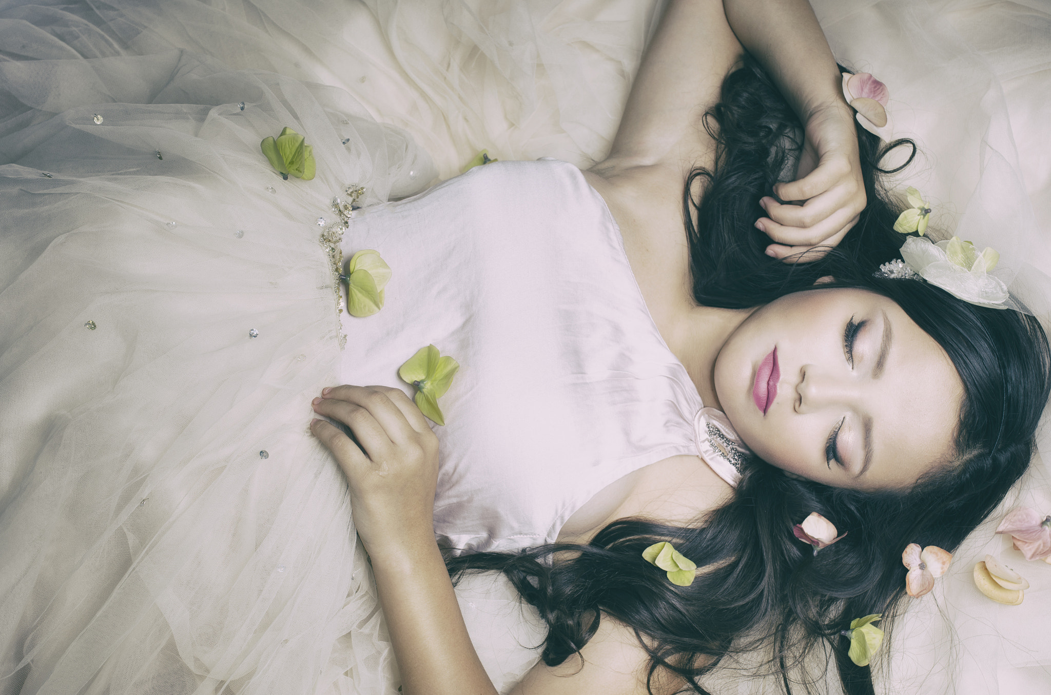 Nikon D7000 + Sigma 35mm F1.4 DG HSM Art sample photo. Denisse photography
