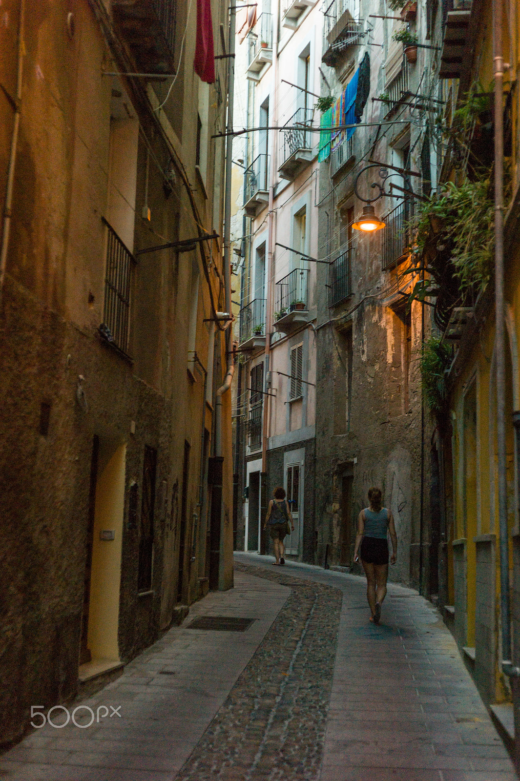Leica M9 + Summicron-M 50mm f/2 (IV, V) sample photo. Oldtown street photography