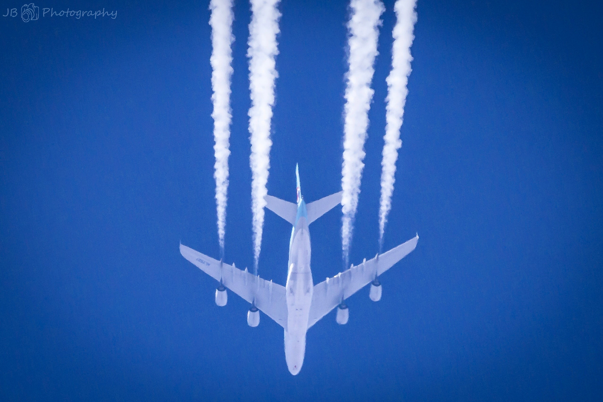 150-600mm F5-6.3 DG OS HSM | Contemporary 015 sample photo. Cool airplane pic  photography