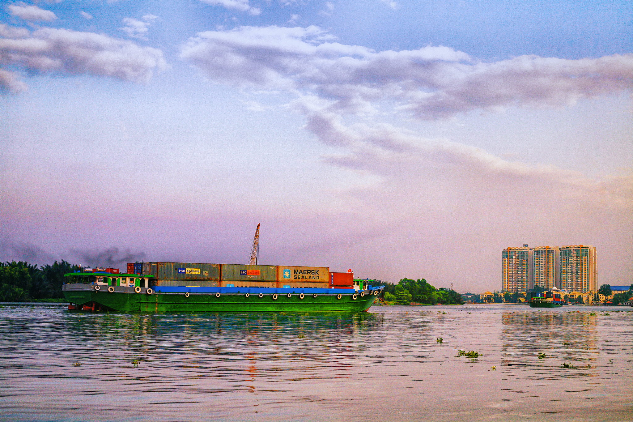 Canon EOS 5D + Canon EF 50mm F1.8 STM sample photo. River flow in somewhere photography