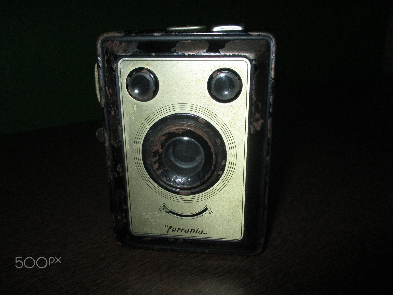 Canon PowerShot ELPH 160 (IXUS 160 / IXY 150) sample photo. Id: ferrania italian duplex / smile camera photography