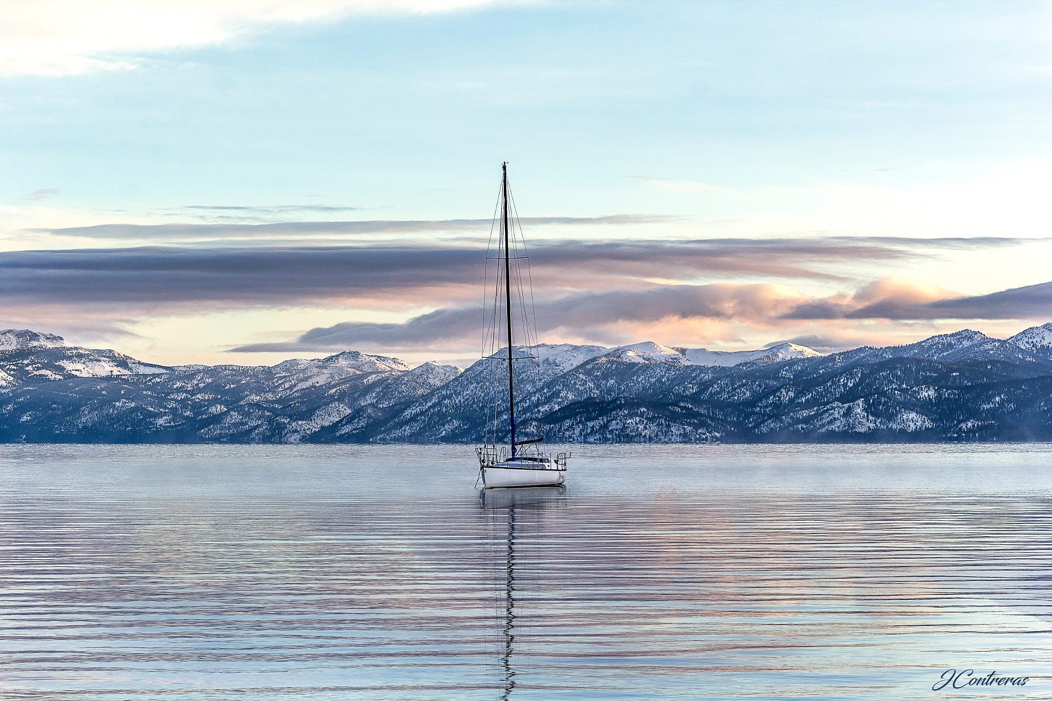 Canon EOS 60D + Canon EF 85mm F1.8 USM sample photo. Bote en lake tahoe photography