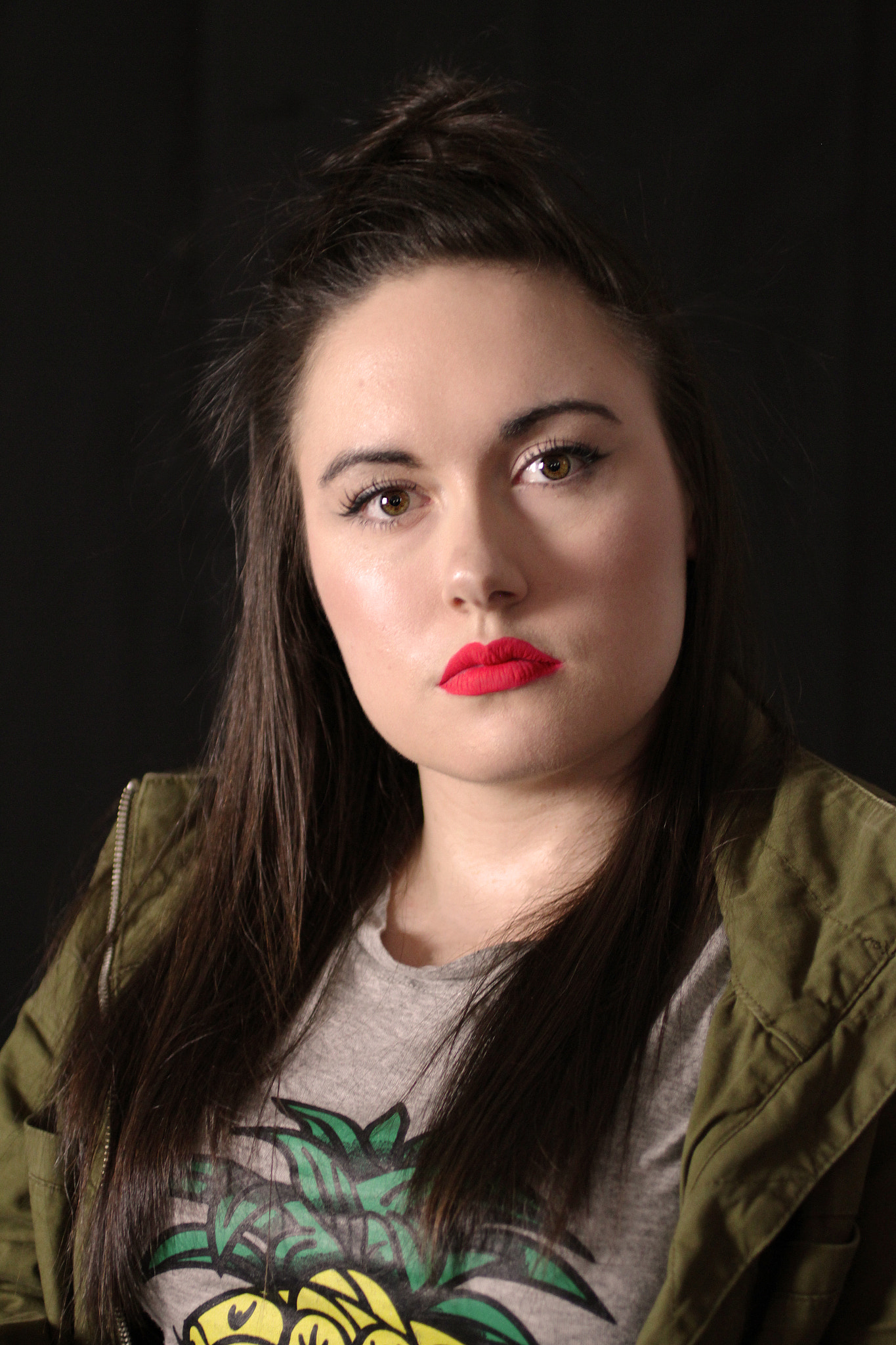 Canon EF 50mm F2.5 Macro sample photo. Annie portrait photography