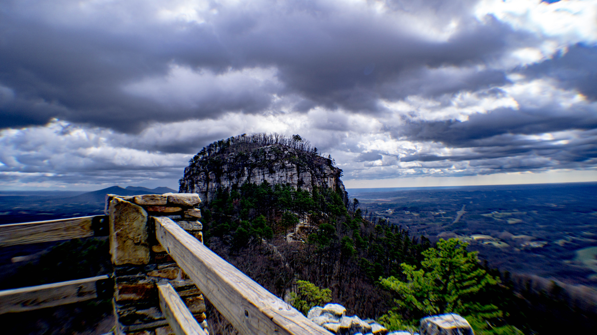 Sony a6000 + Sony E 16mm F2.8 sample photo. Pilot mount photography