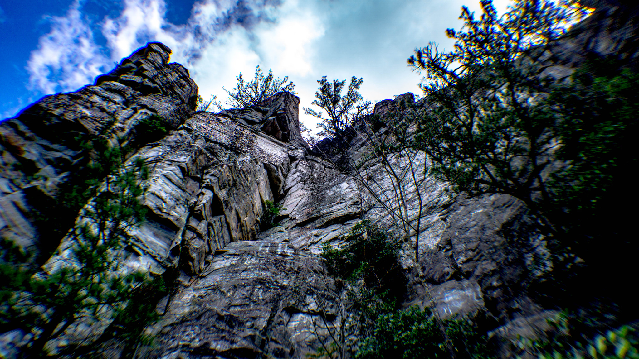 Sony E 16mm F2.8 sample photo. Pilot mount photography
