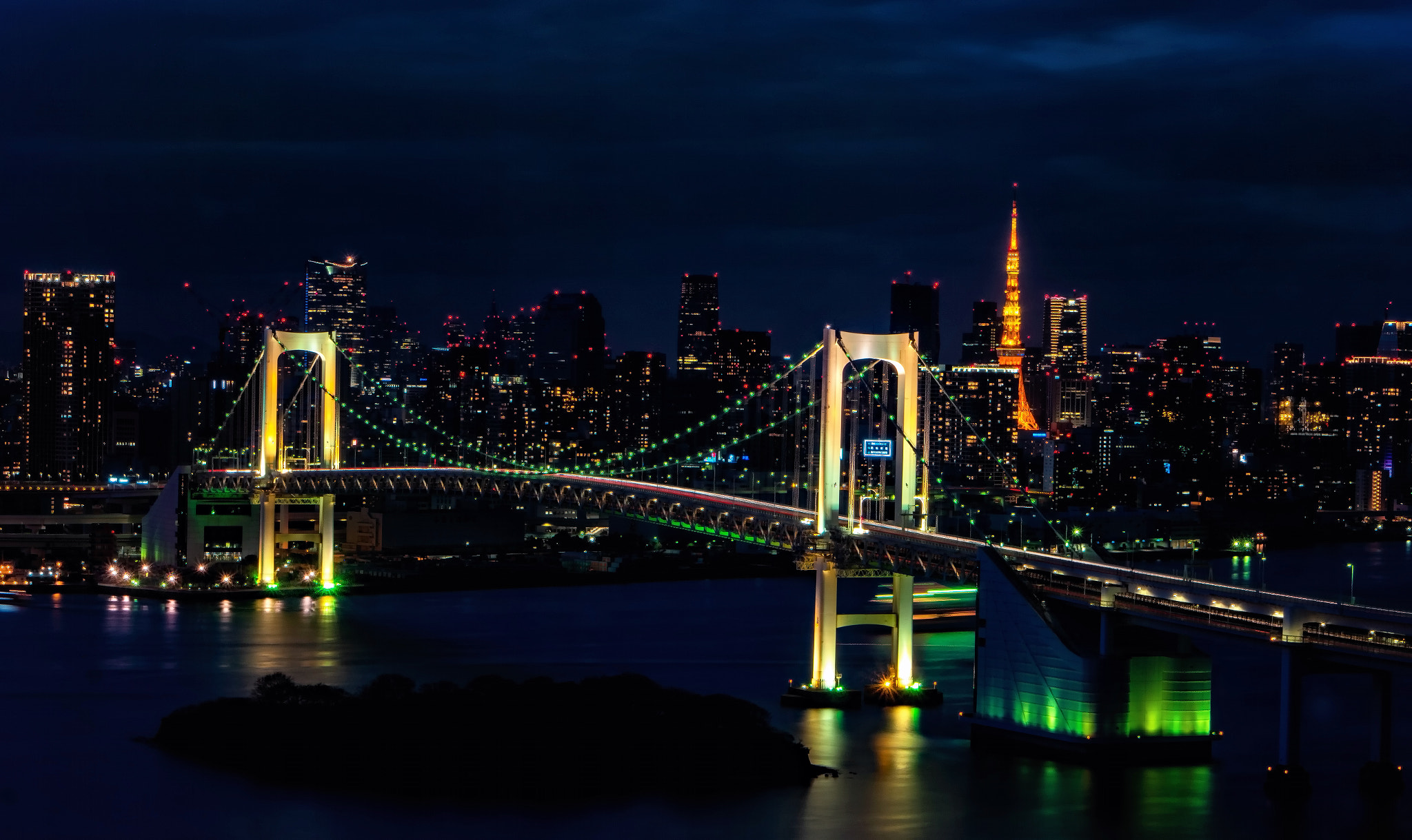 Samsung NX 16-50mm F3.5-5.6 Power Zoom ED OIS sample photo. Tokyo city at night in a different edit. photography